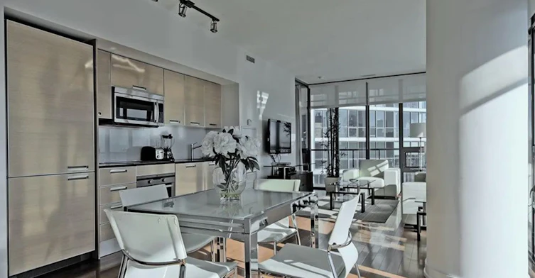 2403-33 Charles Street E, Toronto, ON, M4Y 0A2 - 4