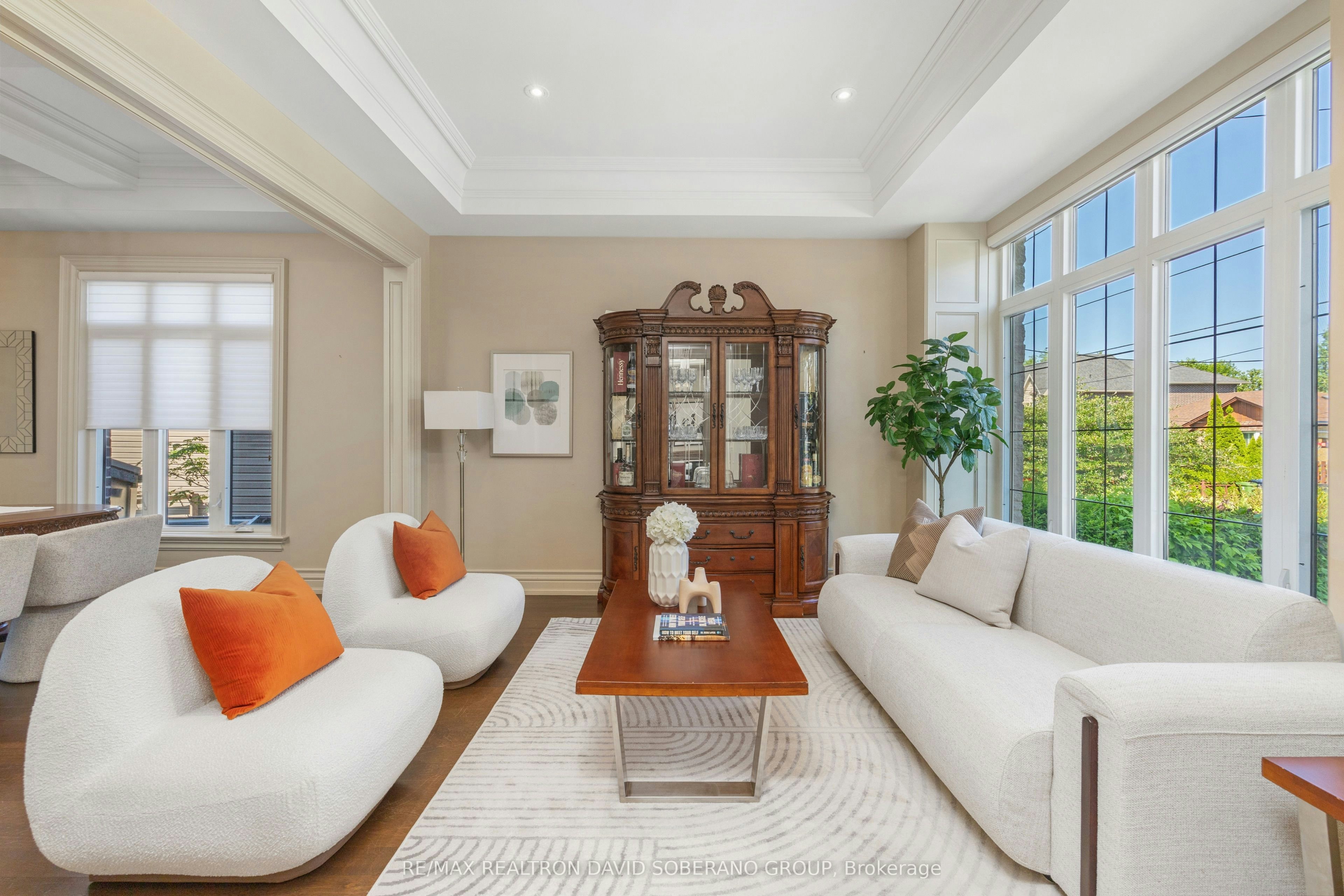 49 Verwood Avenue, Toronto, ON, M3H 2K8 - 5