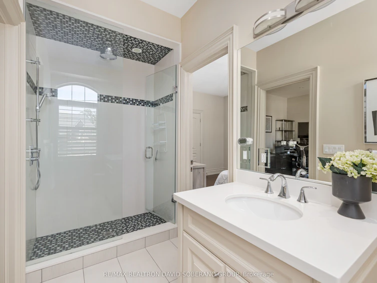 49 Verwood Avenue, Toronto, ON, M3H 2K8 - 27