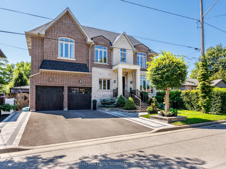 49 Verwood Avenue, Toronto, ON, M3H 2K8