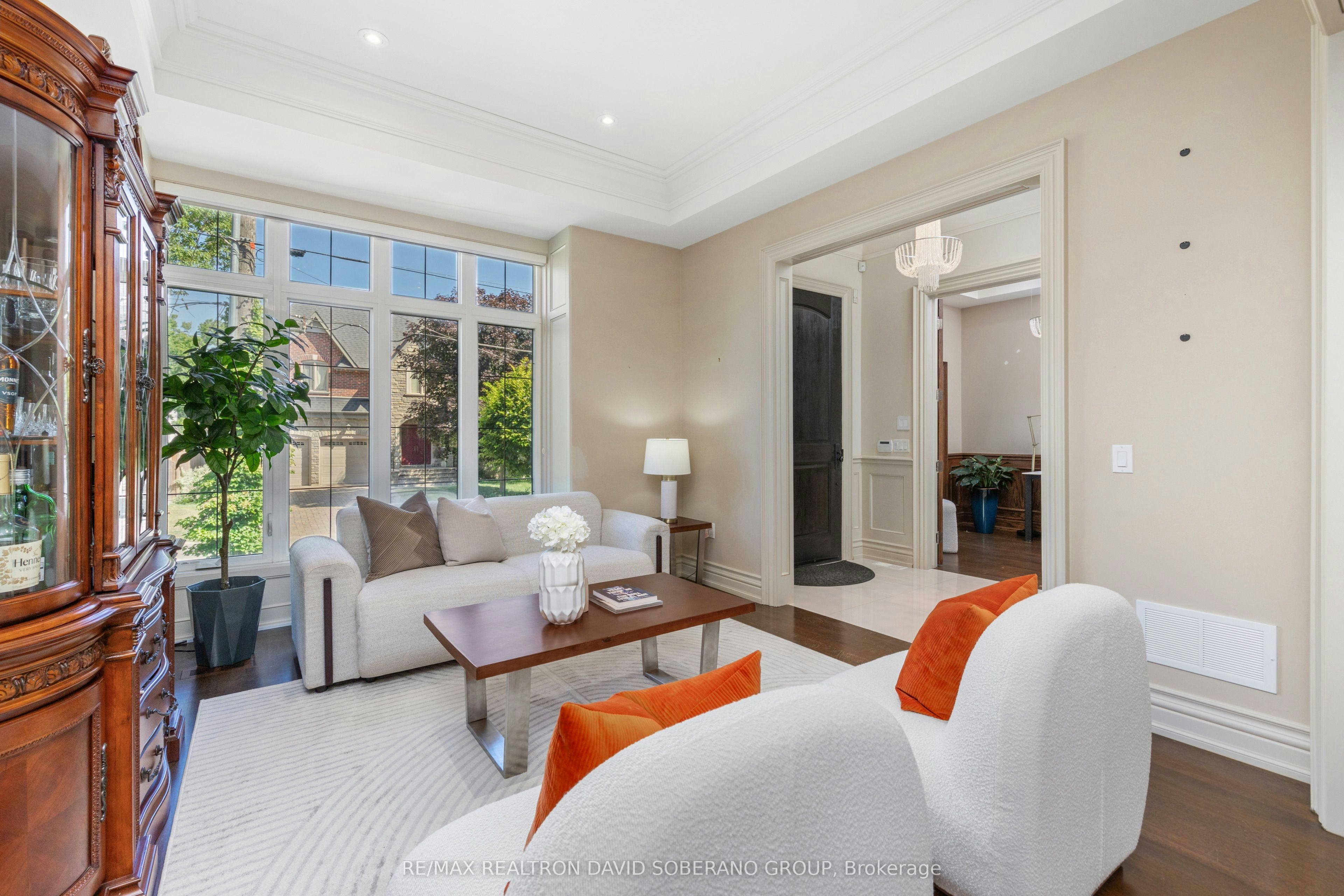 49 Verwood Avenue, Toronto, ON, M3H 2K8 - 6