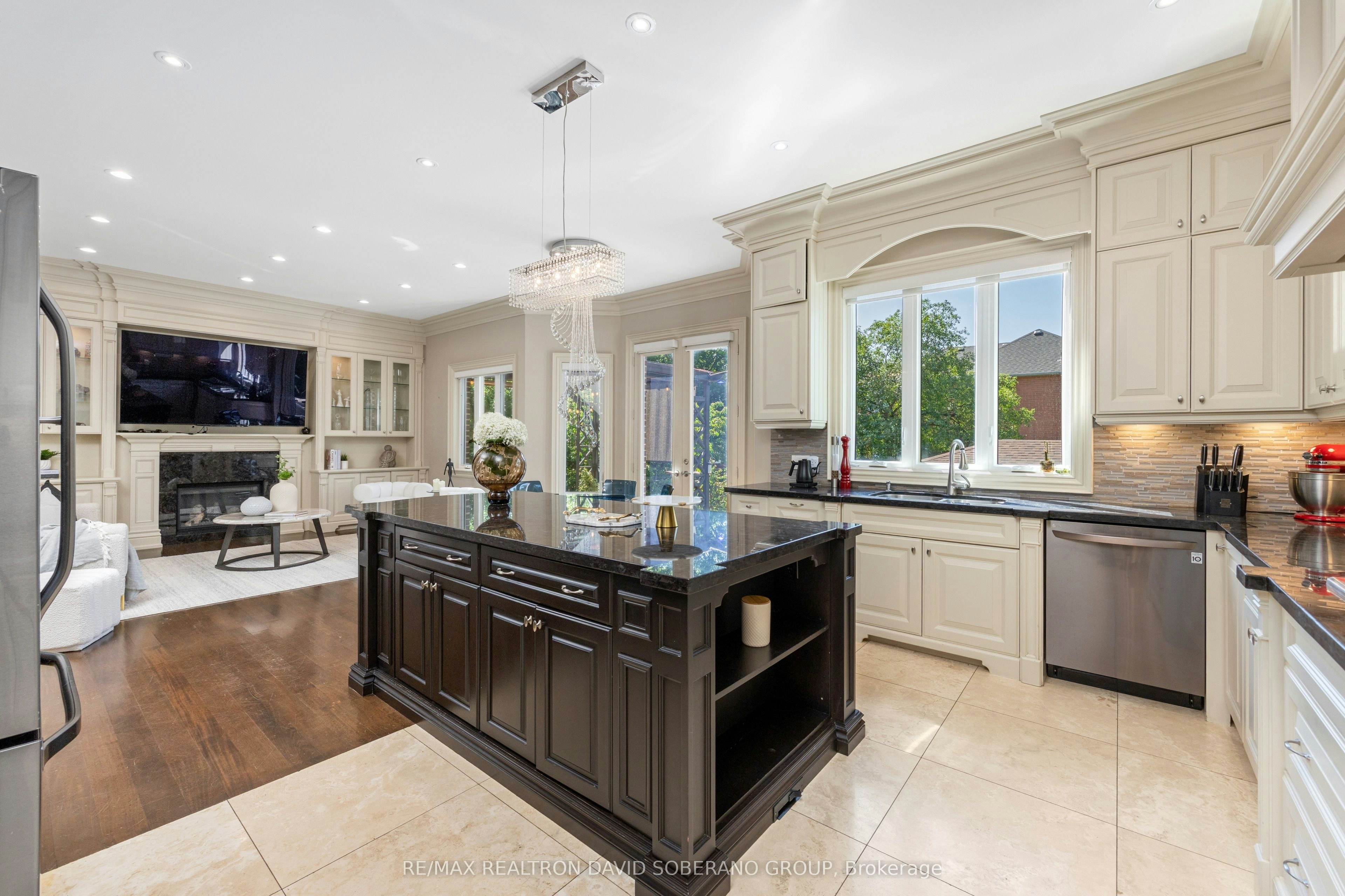 49 Verwood Avenue, Toronto, ON, M3H 2K8 - 14