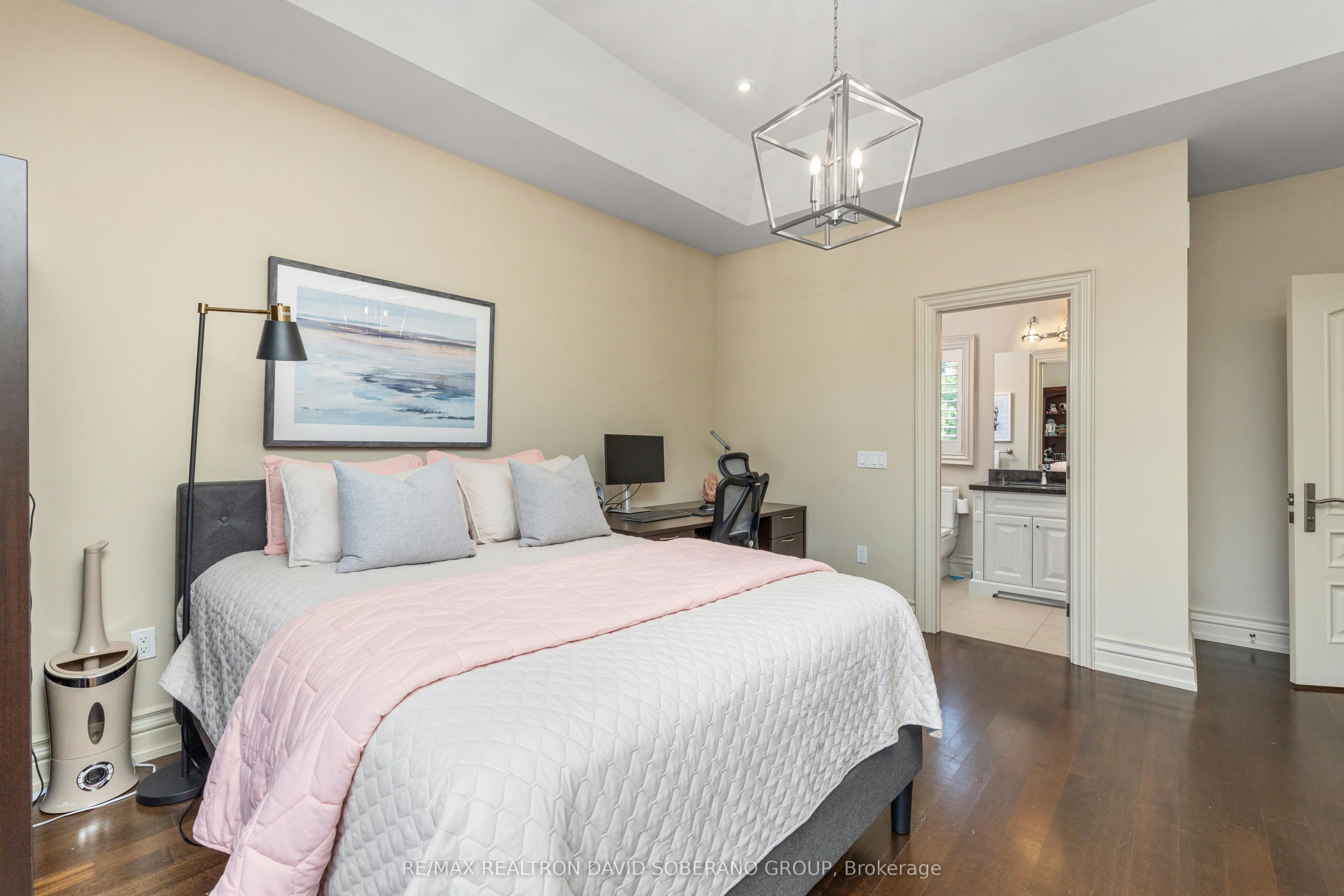 49 Verwood Avenue, Toronto, ON, M3H 2K8 - 30