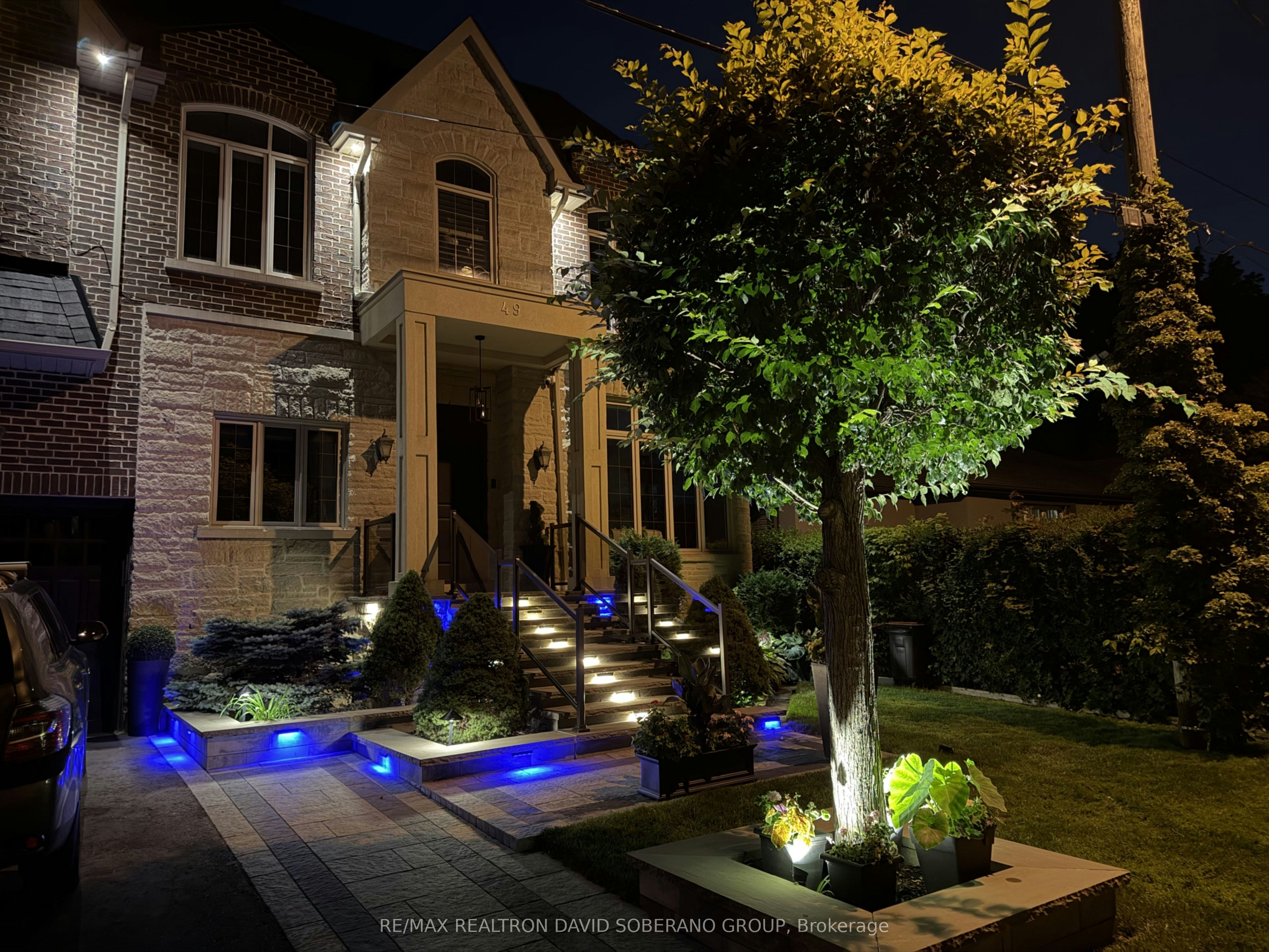 49 Verwood Avenue, Toronto, ON, M3H 2K8 - 2