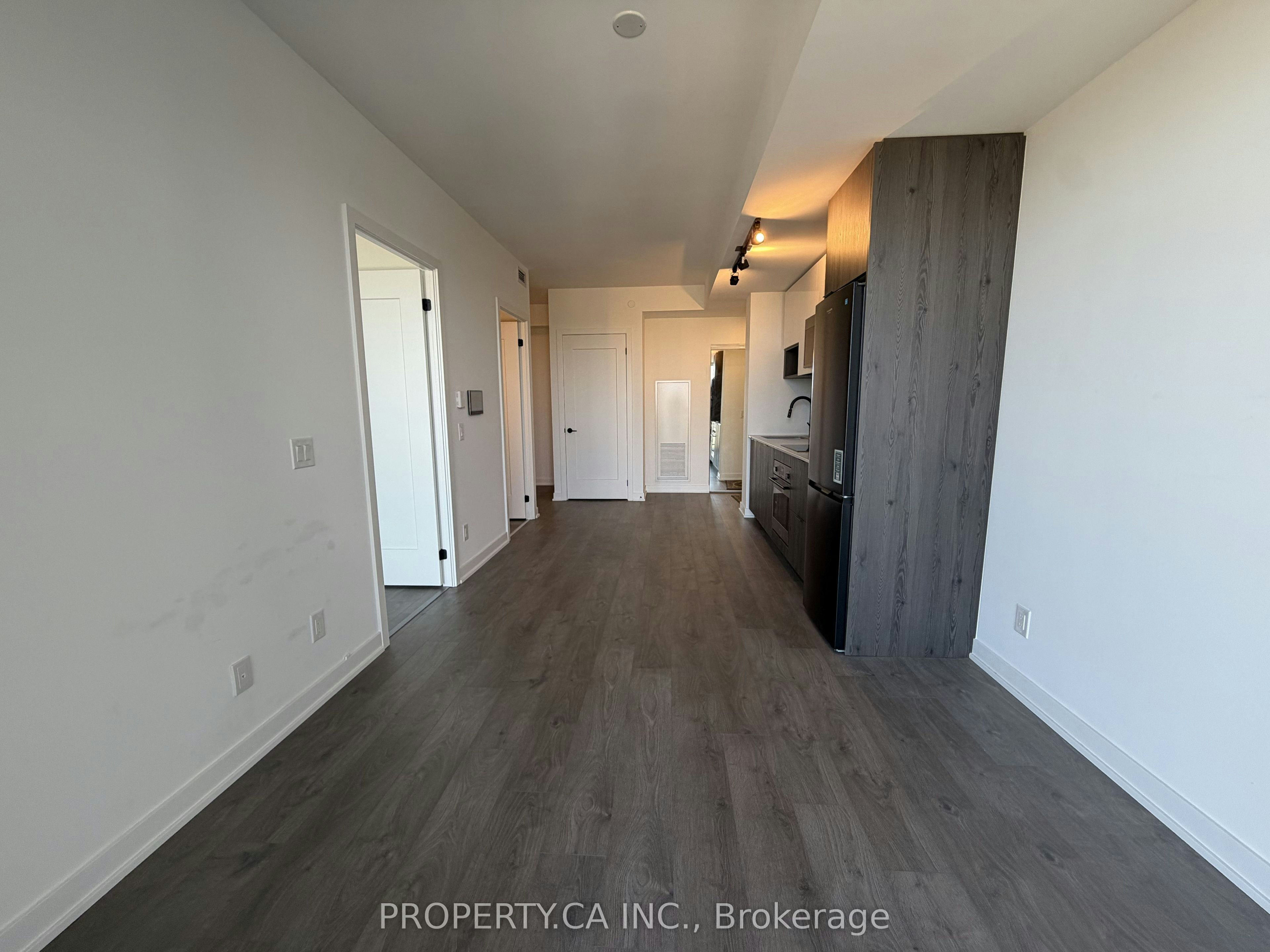 2513-5 Defries Street, Toronto, ON, M5A 0W7 - 12