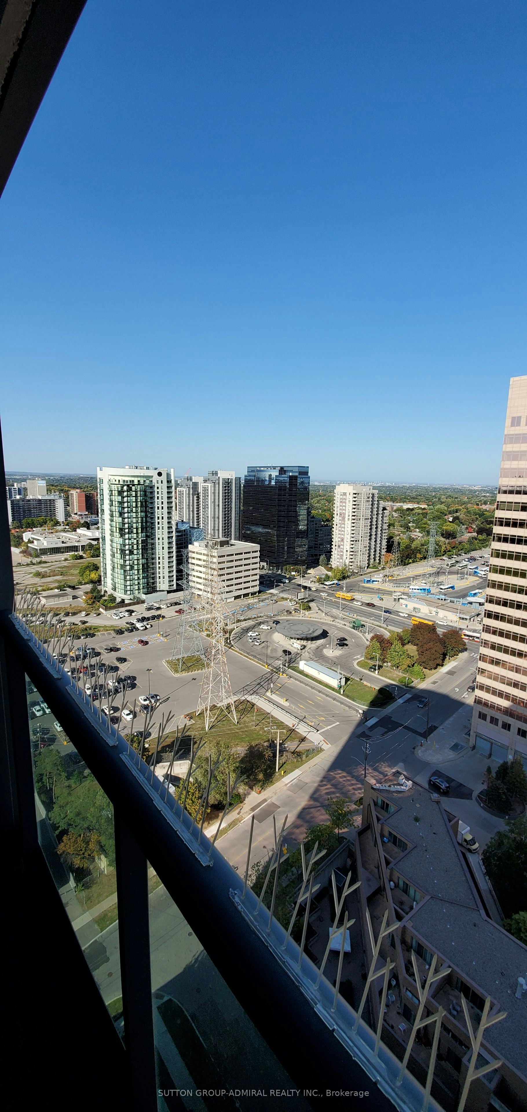 2422-25 Greenview Avenue, Toronto, ON, M2M 0A5 - 23