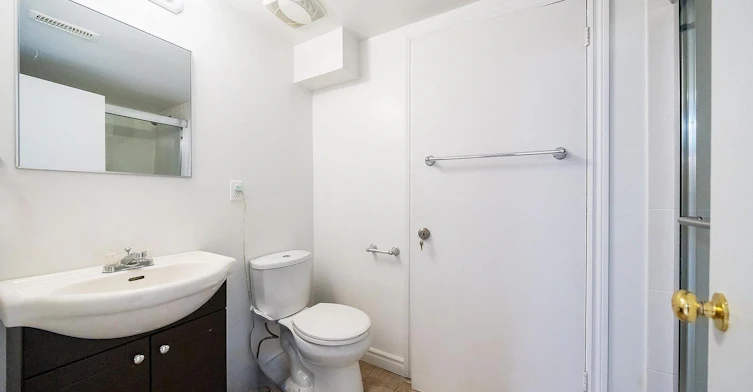 310 Holmes Avenue, Toronto, ON, M2N 4N3 - 38