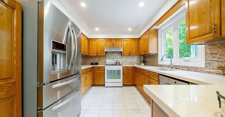 310 Holmes Avenue, Toronto, ON, M2N 4N3 - 14