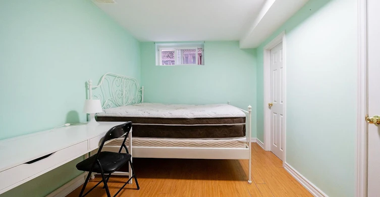 310 Holmes Avenue, Toronto, ON, M2N 4N3 - 30