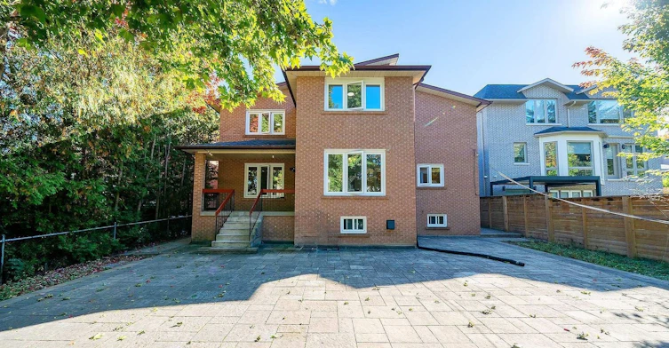 310 Holmes Avenue, Toronto, ON, M2N 4N3 - 40