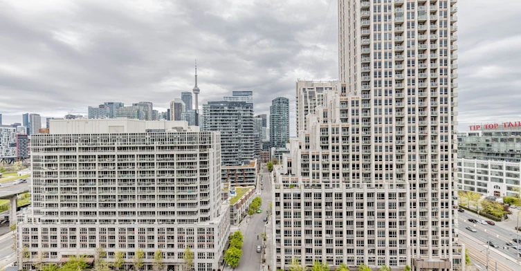 1611-215 Fort York Boulevard, Toronto, ON, M5V 4A2 - 42