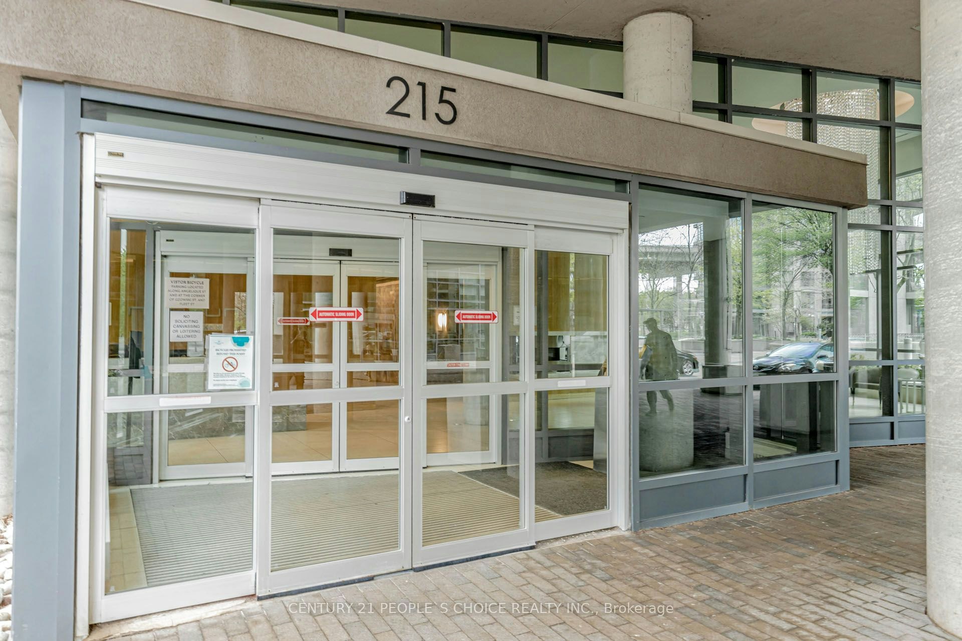 1611-215 Fort York Boulevard, Toronto, ON, M5V 4A2 - 4