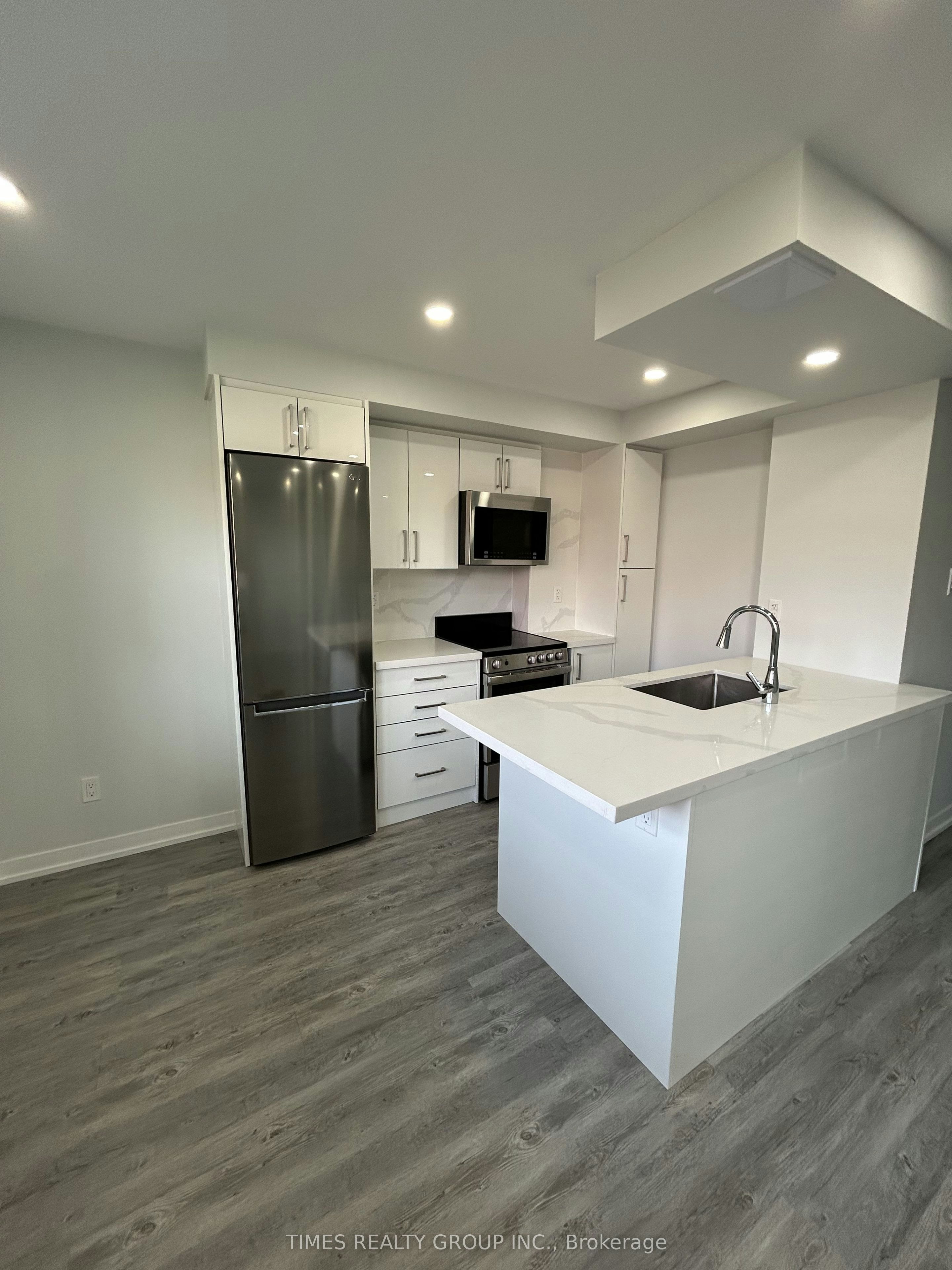 503-15 Walmer Road, Toronto, ON, M5R 2X1 - 9