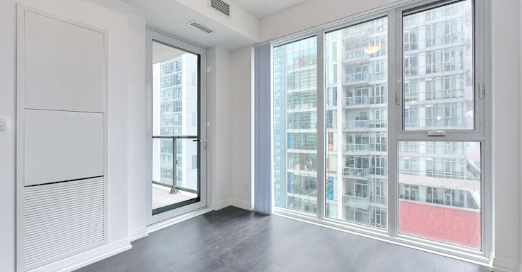 2015-400 King Street W, Toronto, ON, M5V 0X8 - 3