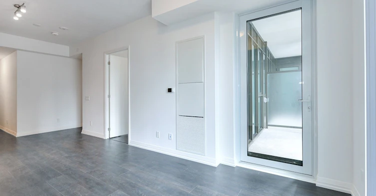 2015-400 King Street W, Toronto, ON, M5V 0X8 - 7