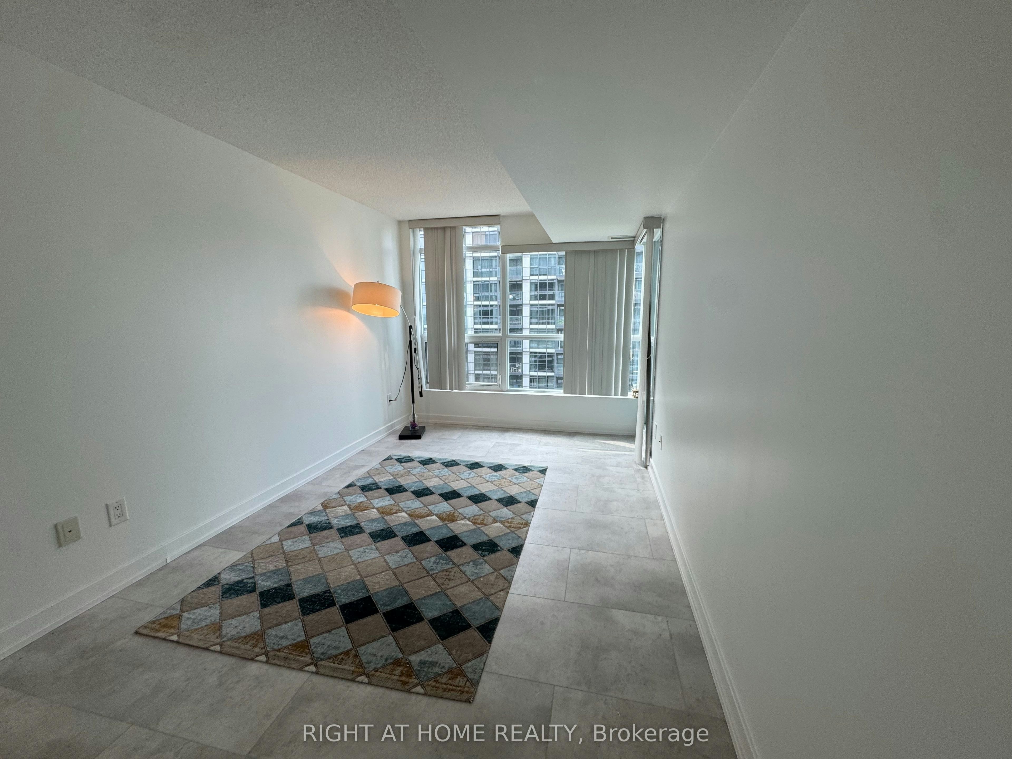 916-15 Singer Court, Toronto, ON, M2K 0B2 - 14