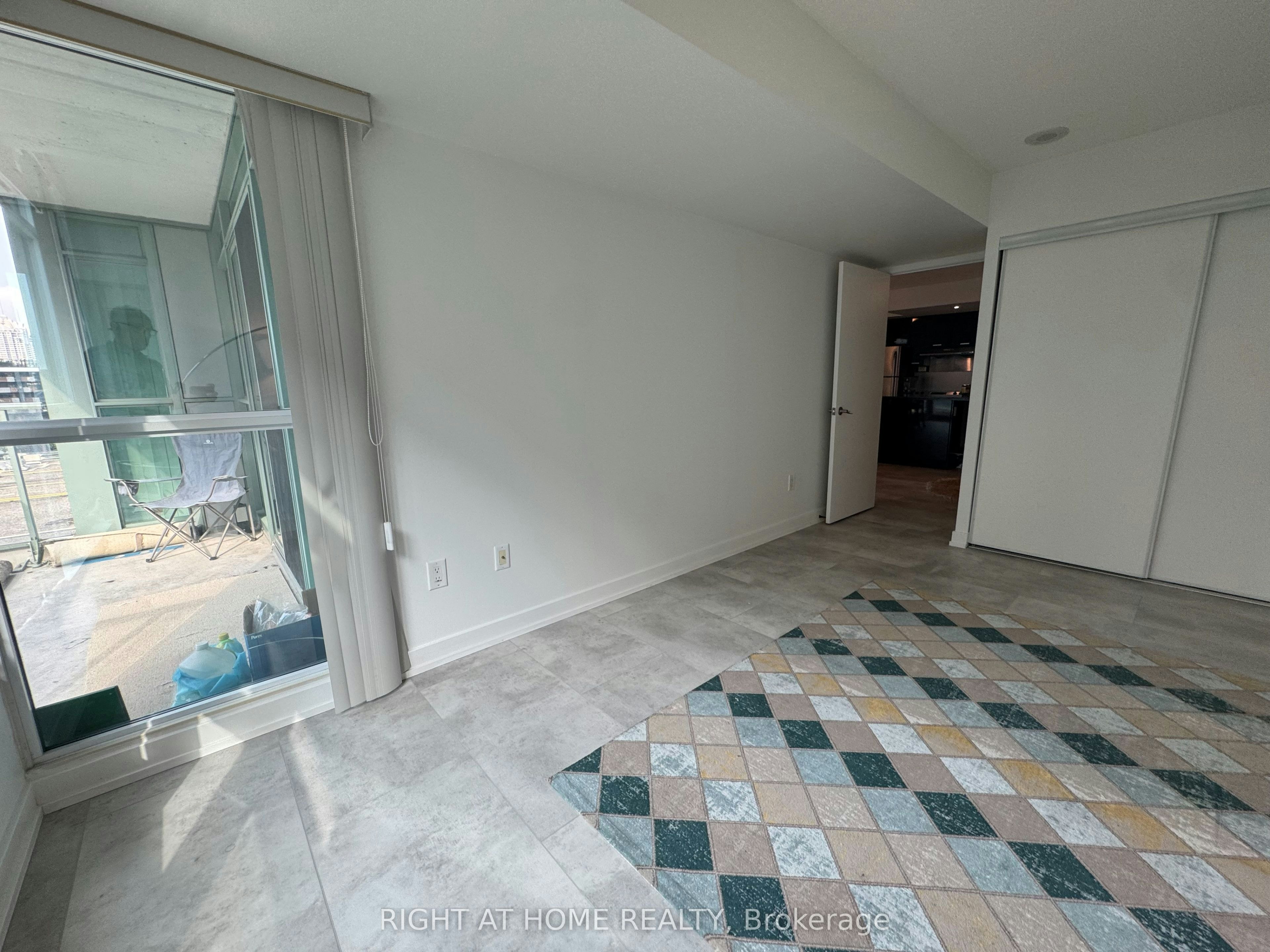 916-15 Singer Court, Toronto, ON, M2K 0B2 - 12