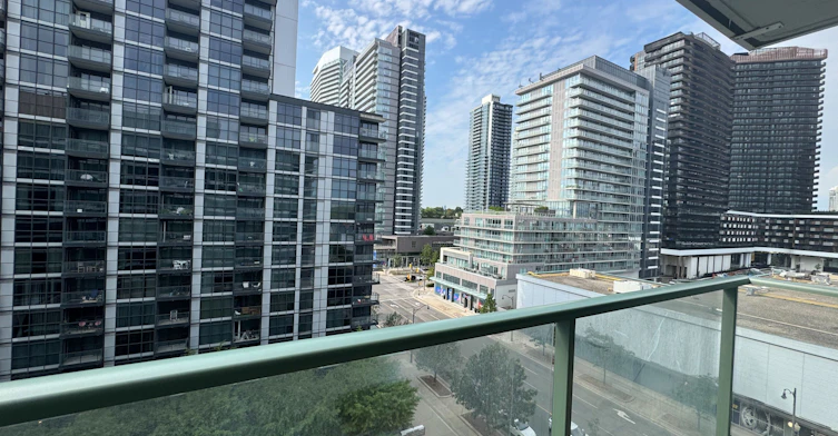 916-15 Singer Court, Toronto, ON, M2K 0B2 - 17