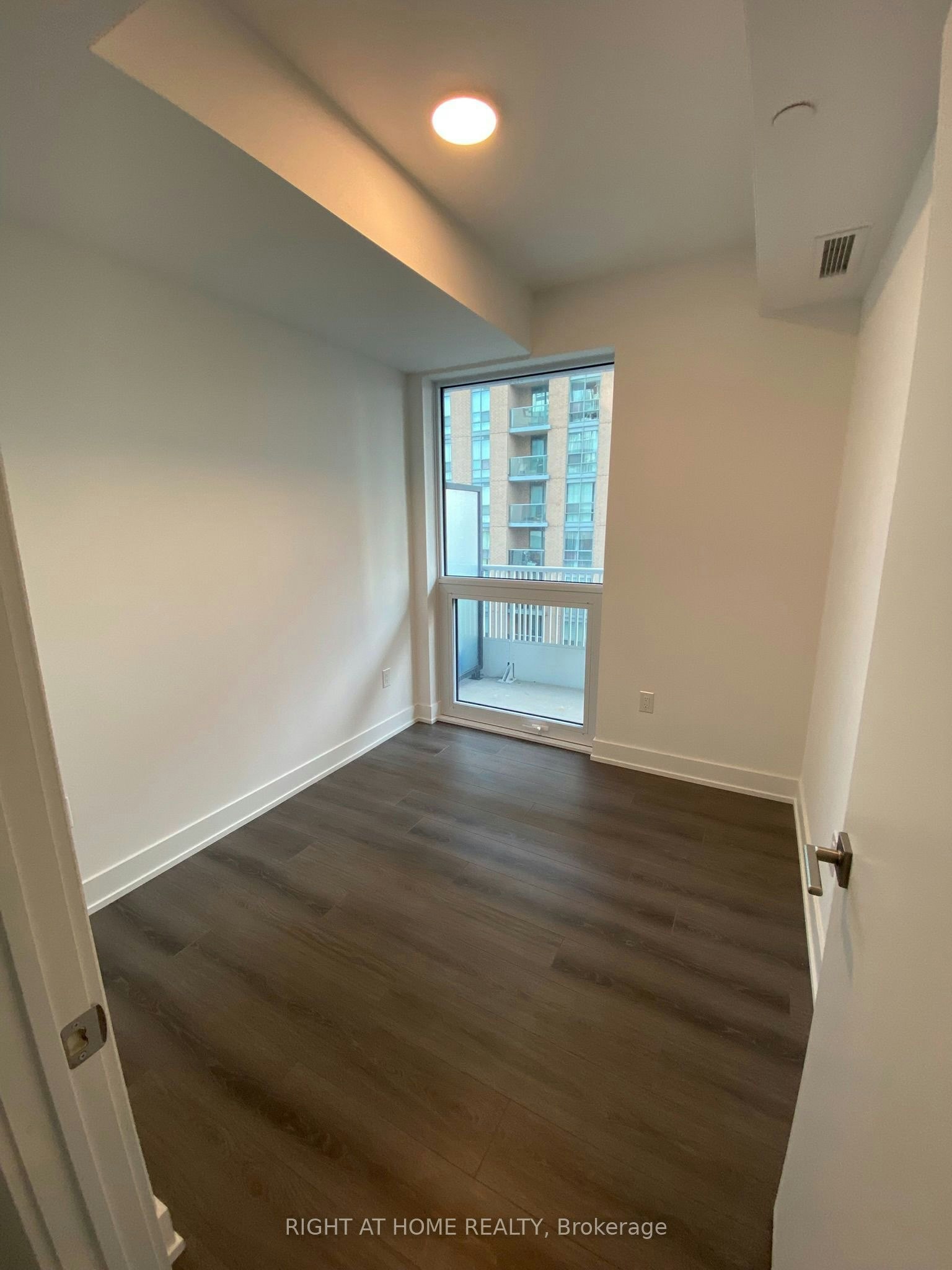 802-36 Olive Avenue NW, Toronto, ON, M2N 0M4 - 18