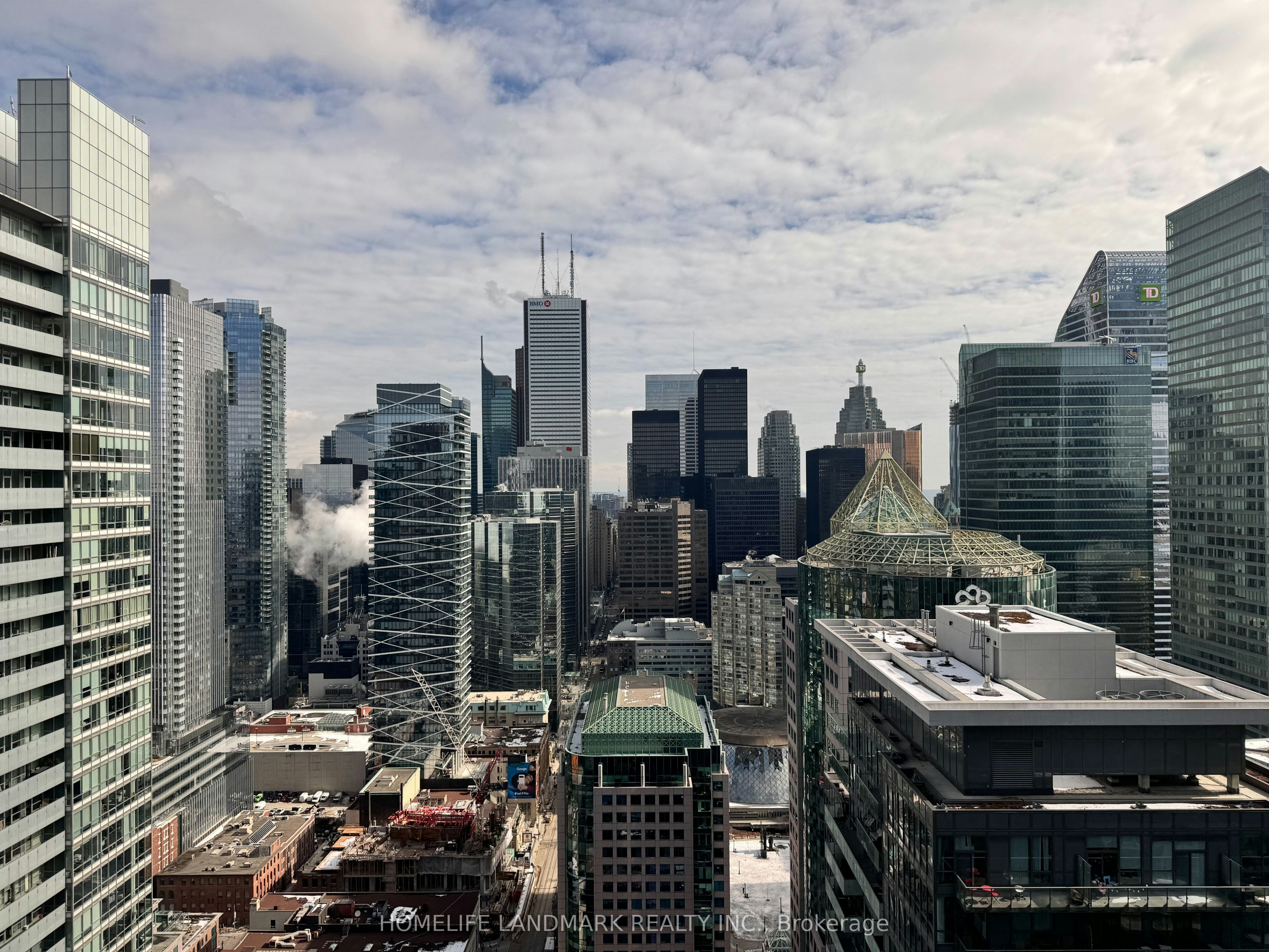 4001-327 King Street, Toronto, ON, M5V 0W7