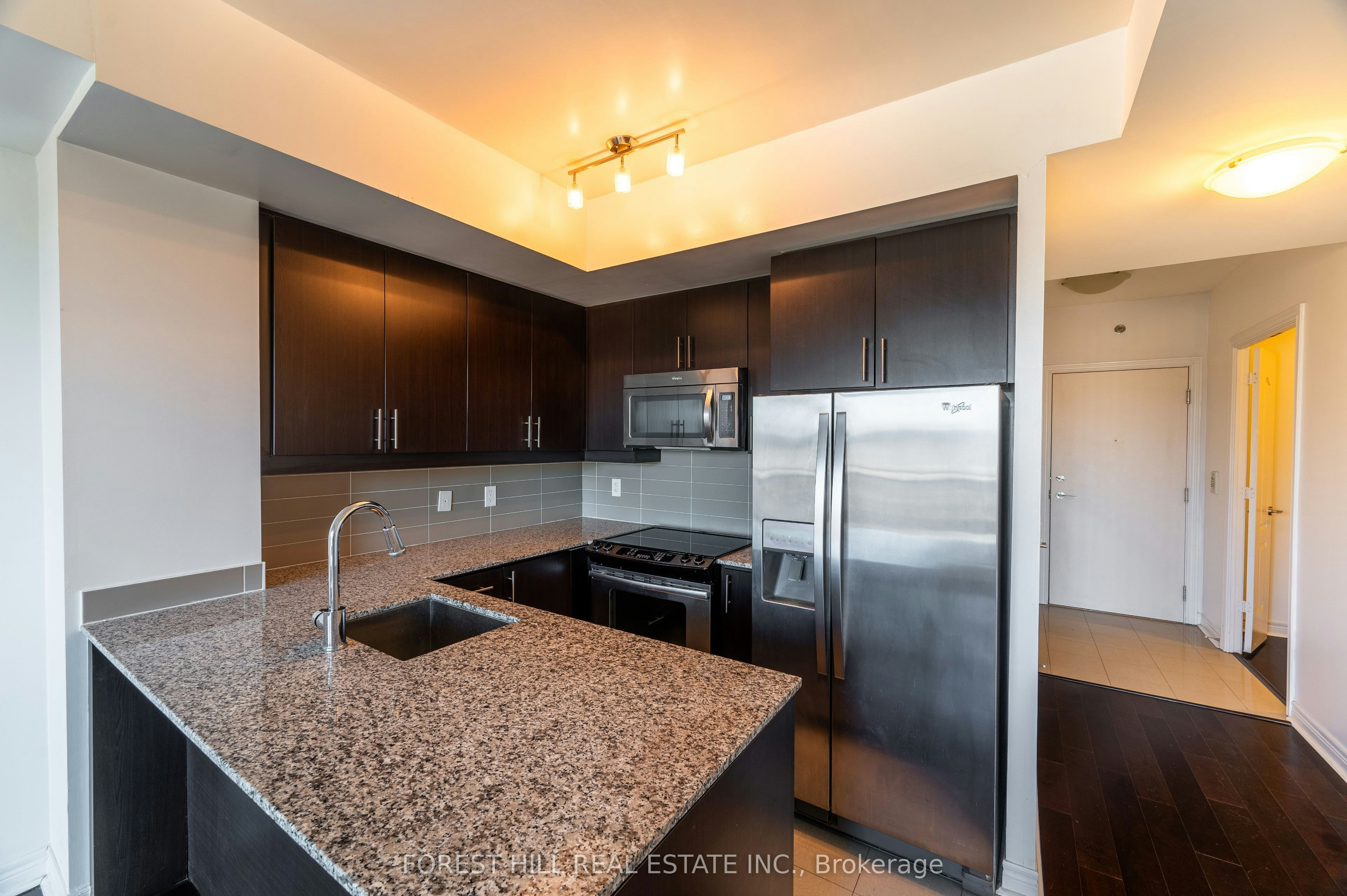 510-2756 Old Leslie Street, Toronto, ON, M2K 0A9 - 17