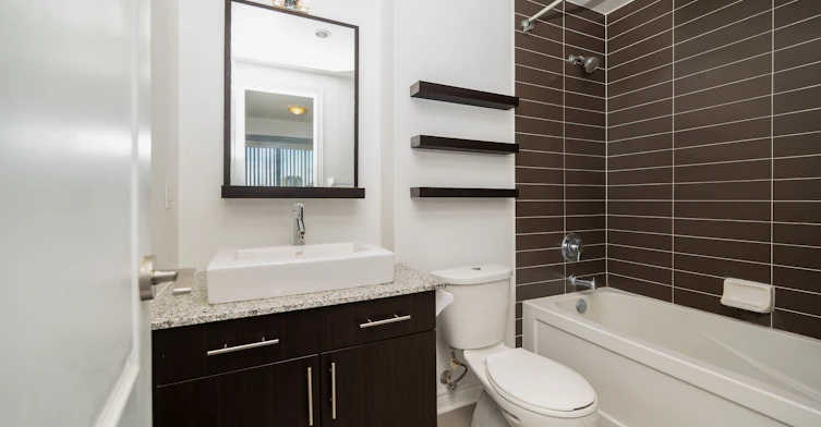 510-2756 Old Leslie Street, Toronto, ON, M2K 0A9 - 12