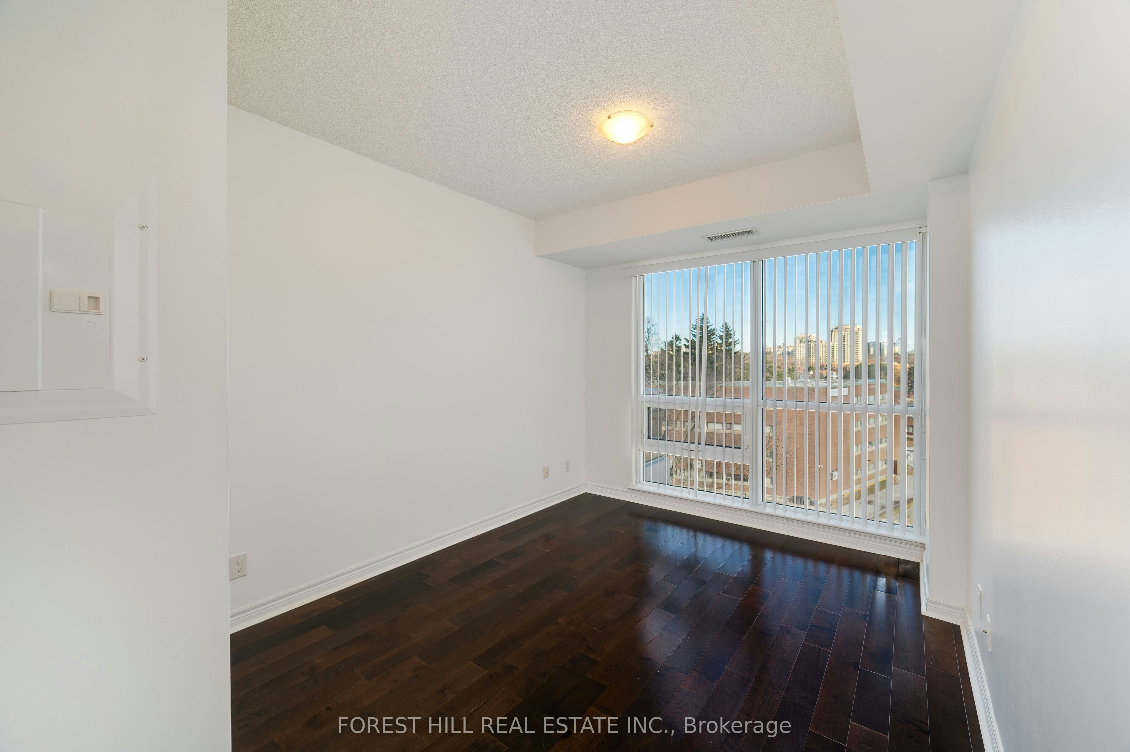510-2756 Old Leslie Street, Toronto, ON, M2K 0A9 - 11