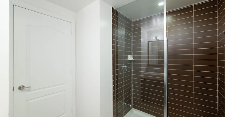 510-2756 Old Leslie Street, Toronto, ON, M2K 0A9 - 5
