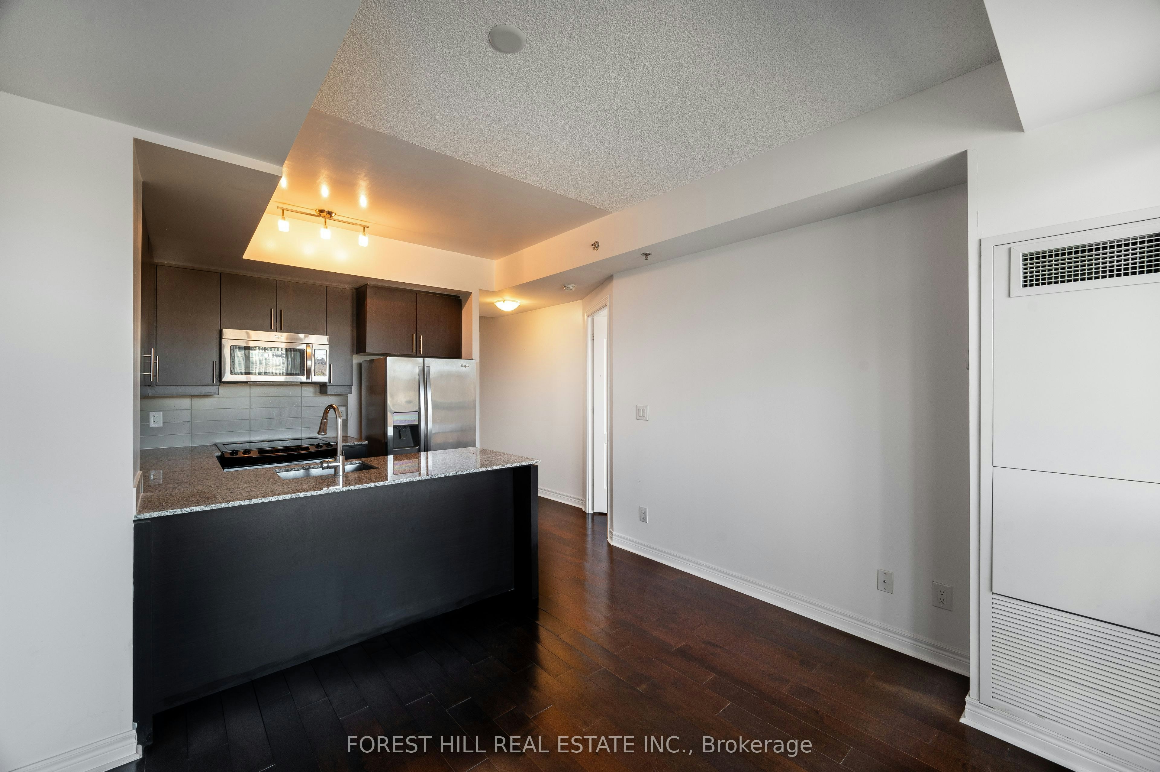 510-2756 Old Leslie Street, Toronto, ON, M2K 0A9 - 9