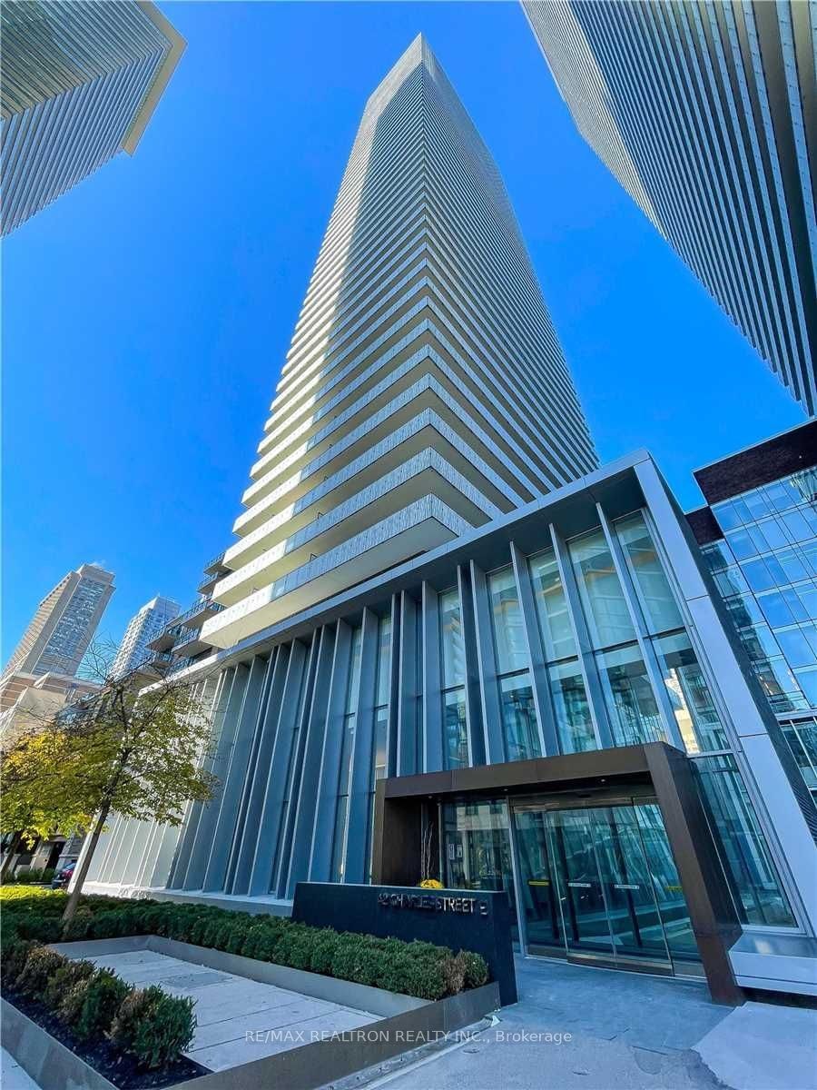 2101-42 Charles Street E, Toronto, ON, M4Y 1T1