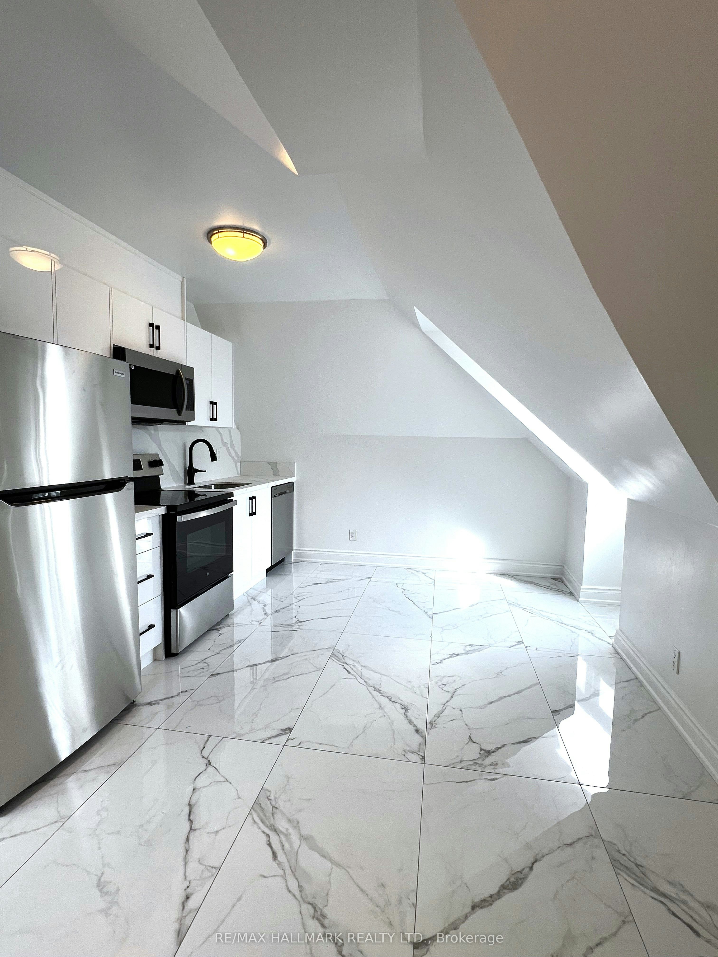 #3-61 Cecil Street, Toronto, ON, M5T 1N5 - 2