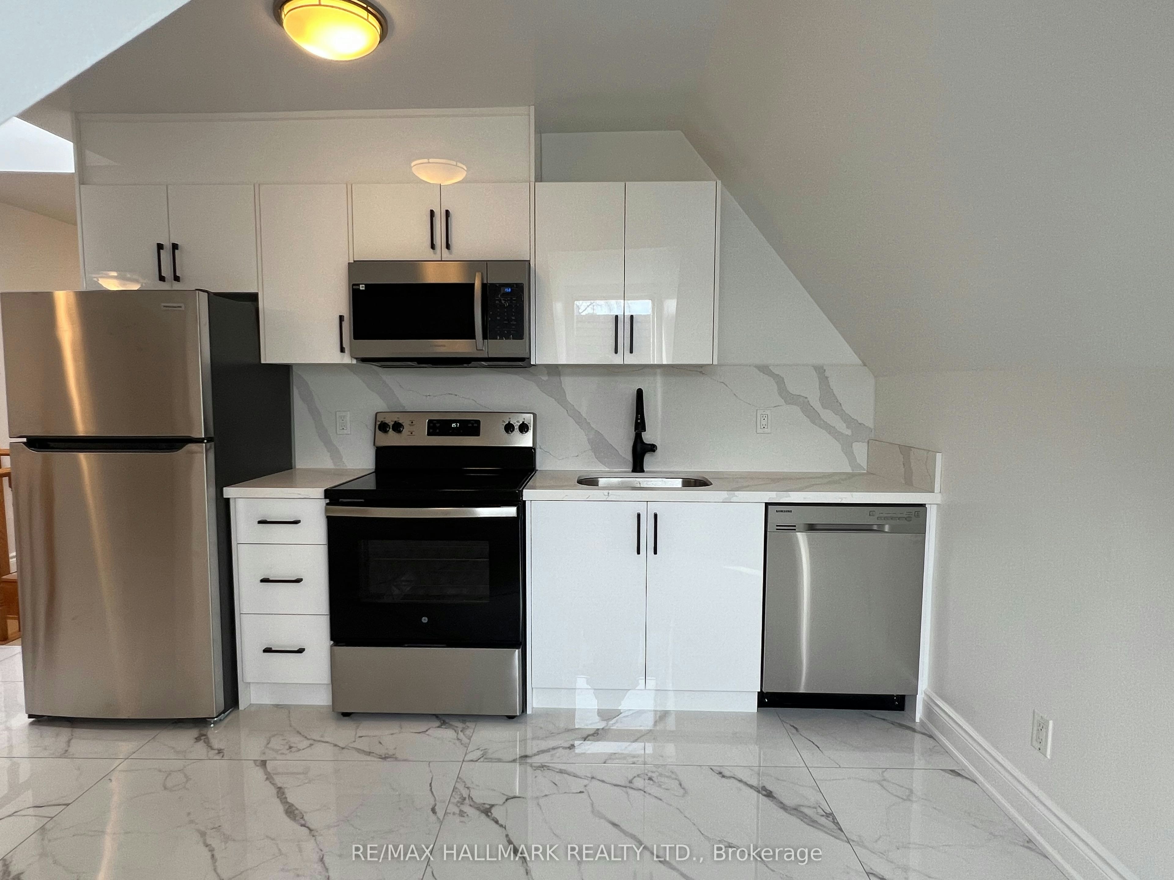 #3-61 Cecil Street, Toronto, ON, M5T 1N5 - 3