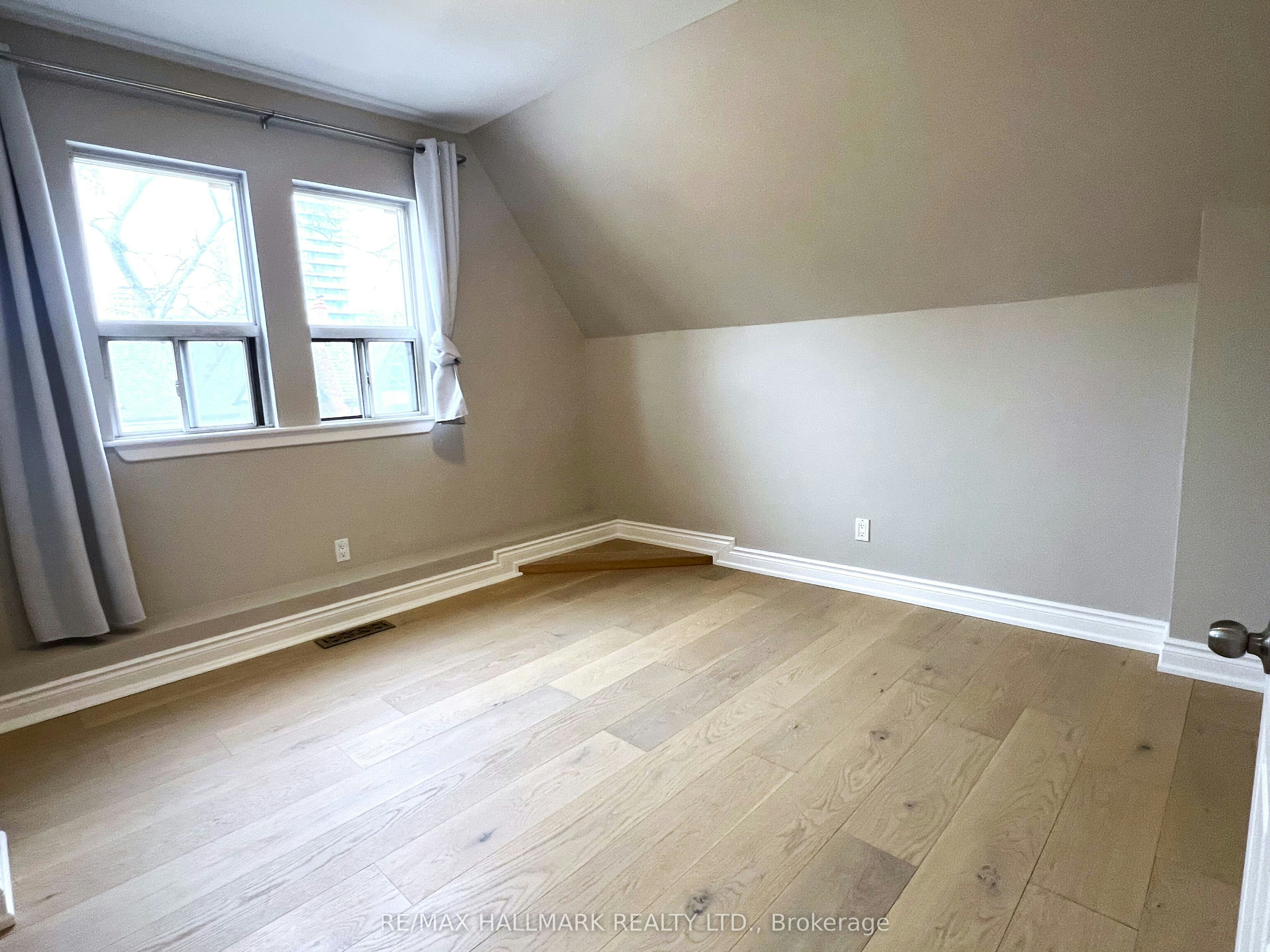 #3-61 Cecil Street, Toronto, ON, M5T 1N5 - 4