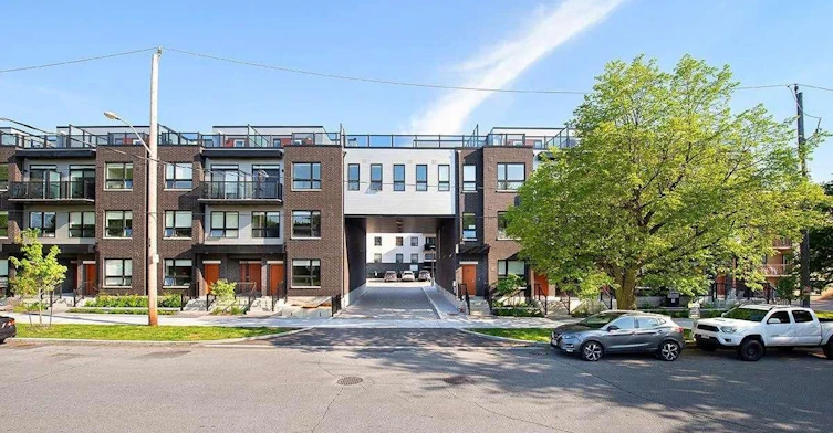 15-15 Brenthall Avenue, Toronto, ON, M2R 0B3 - 11