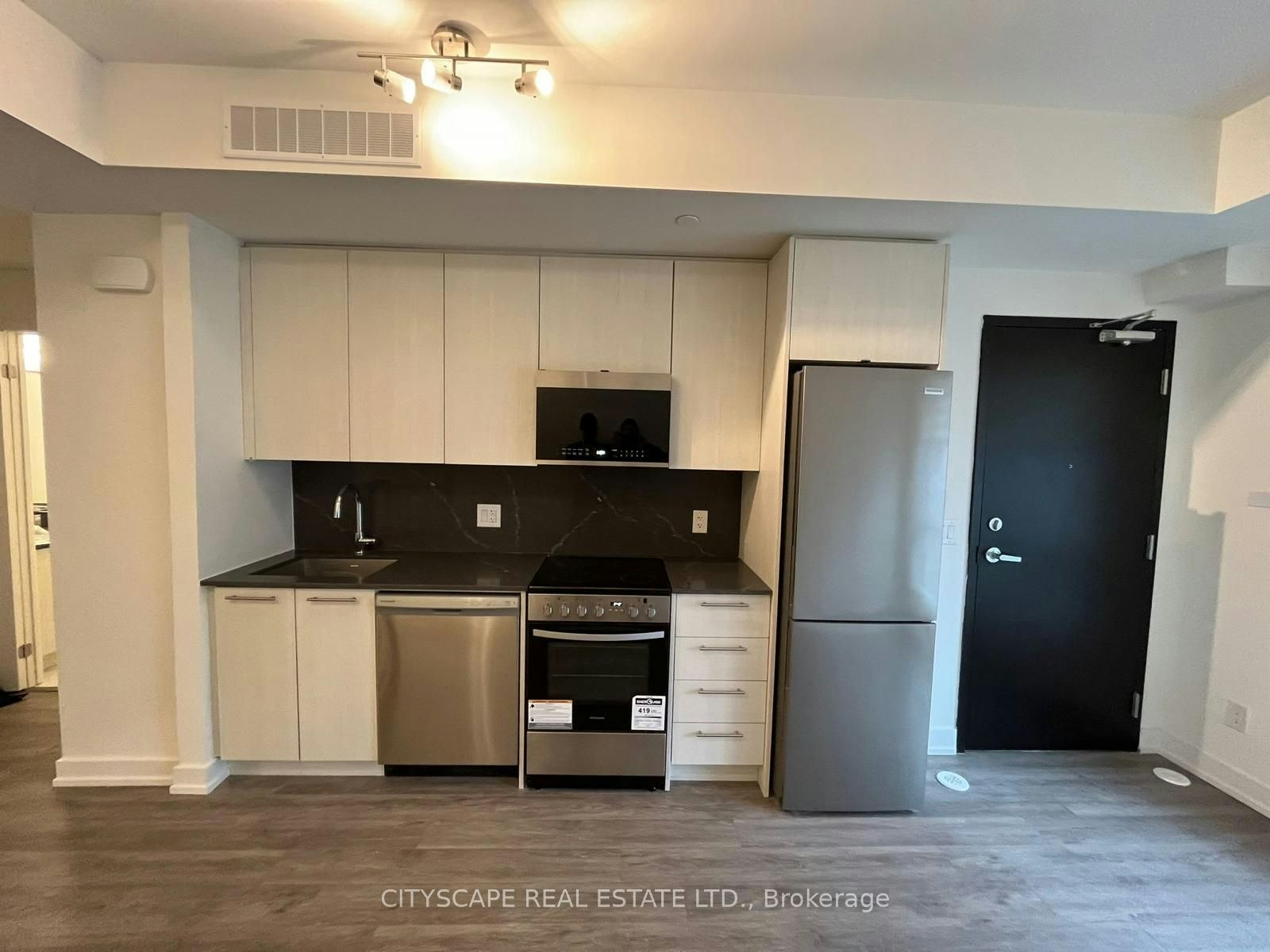 9-861 Sheppard Avenue W, Toronto, ON, M3H 0E8 - 13