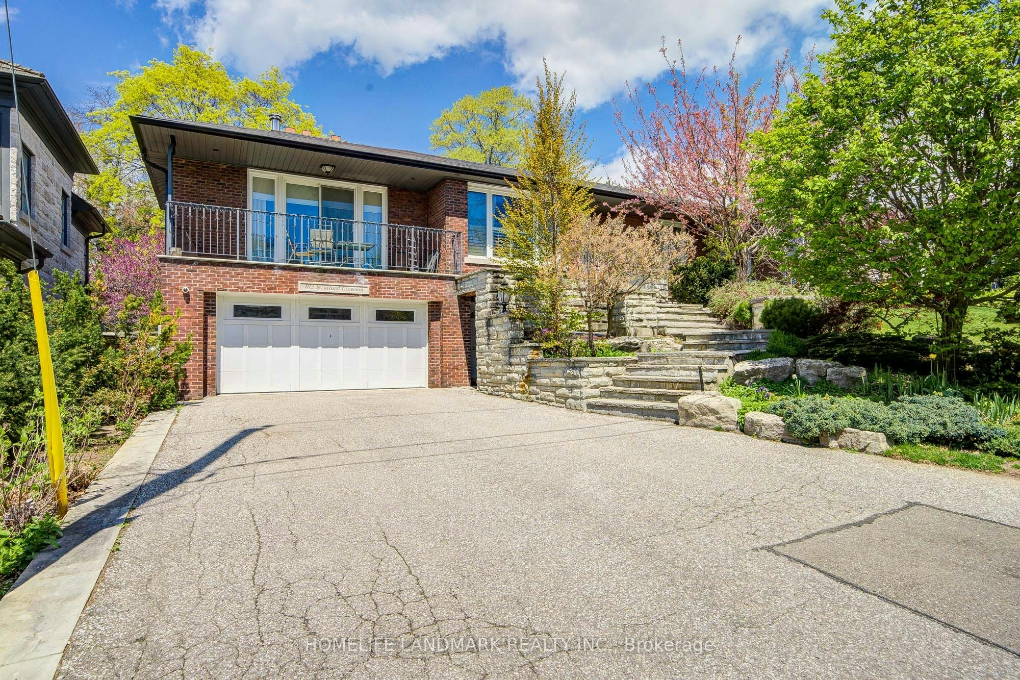102 Stratford Crescent, Toronto, ON, M4N 1C6
