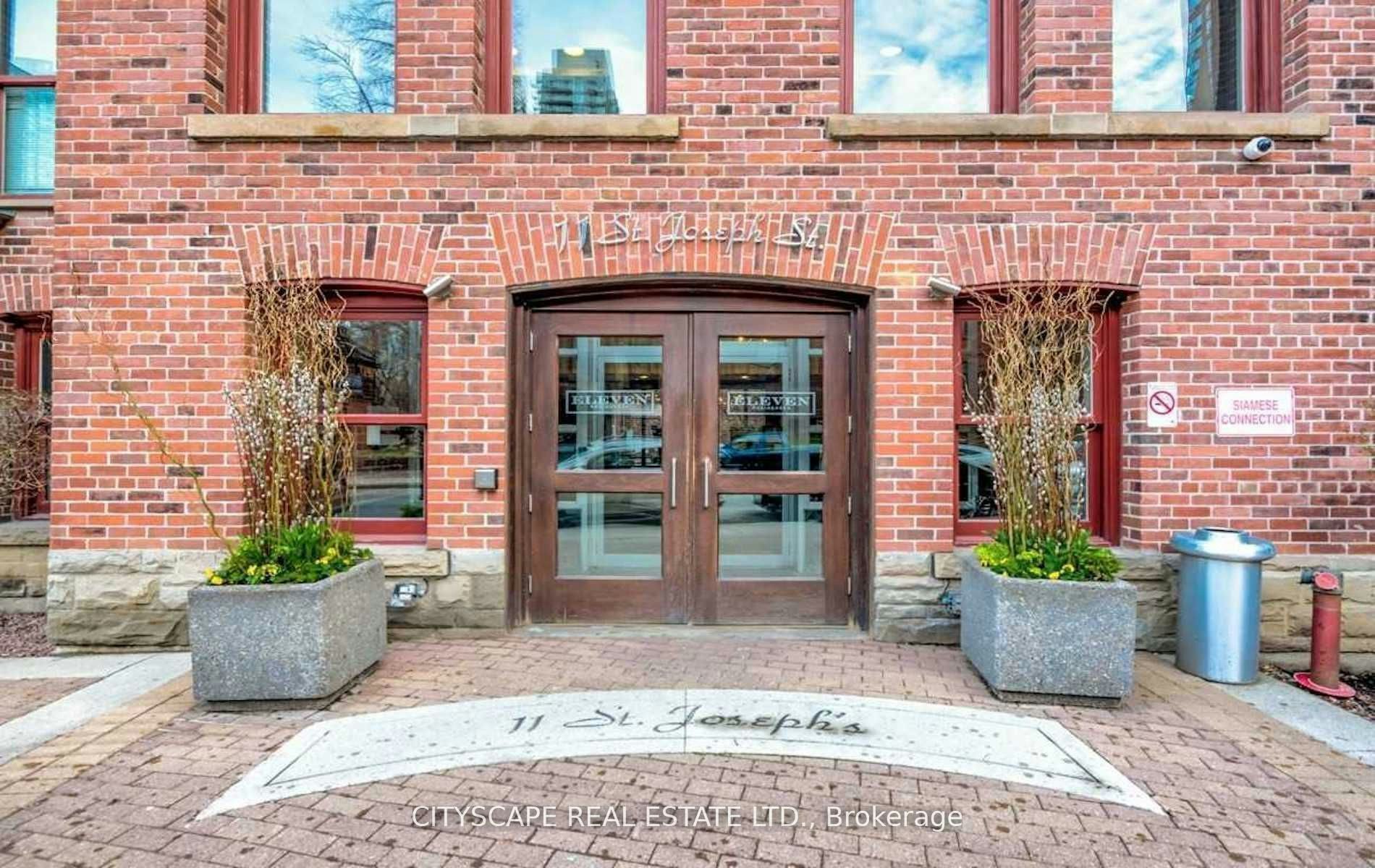 1210-11 St Joseph Street, Toronto, ON, M4Y 1J8 - 18
