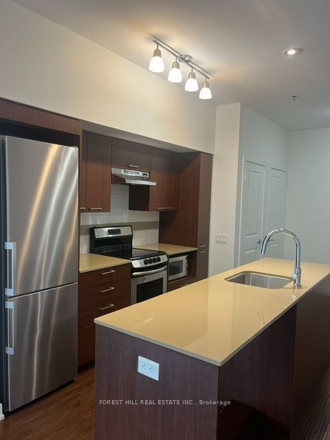 111-320 Tweedsmuir Avenue, Toronto, ON, M5P 2Y3 - 9
