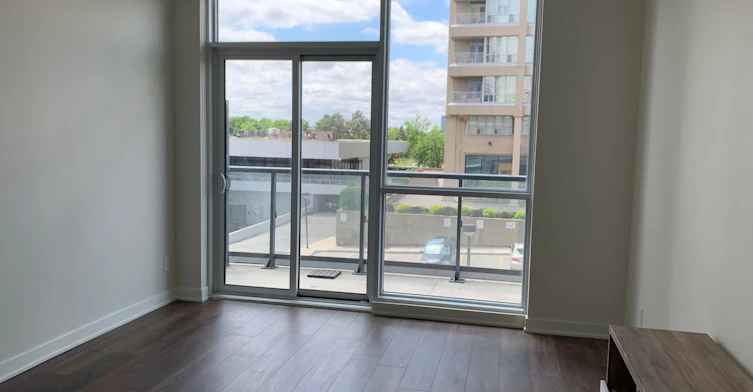 303-2 Sonic Way, Toronto, ON, M3C 0P2 - 2
