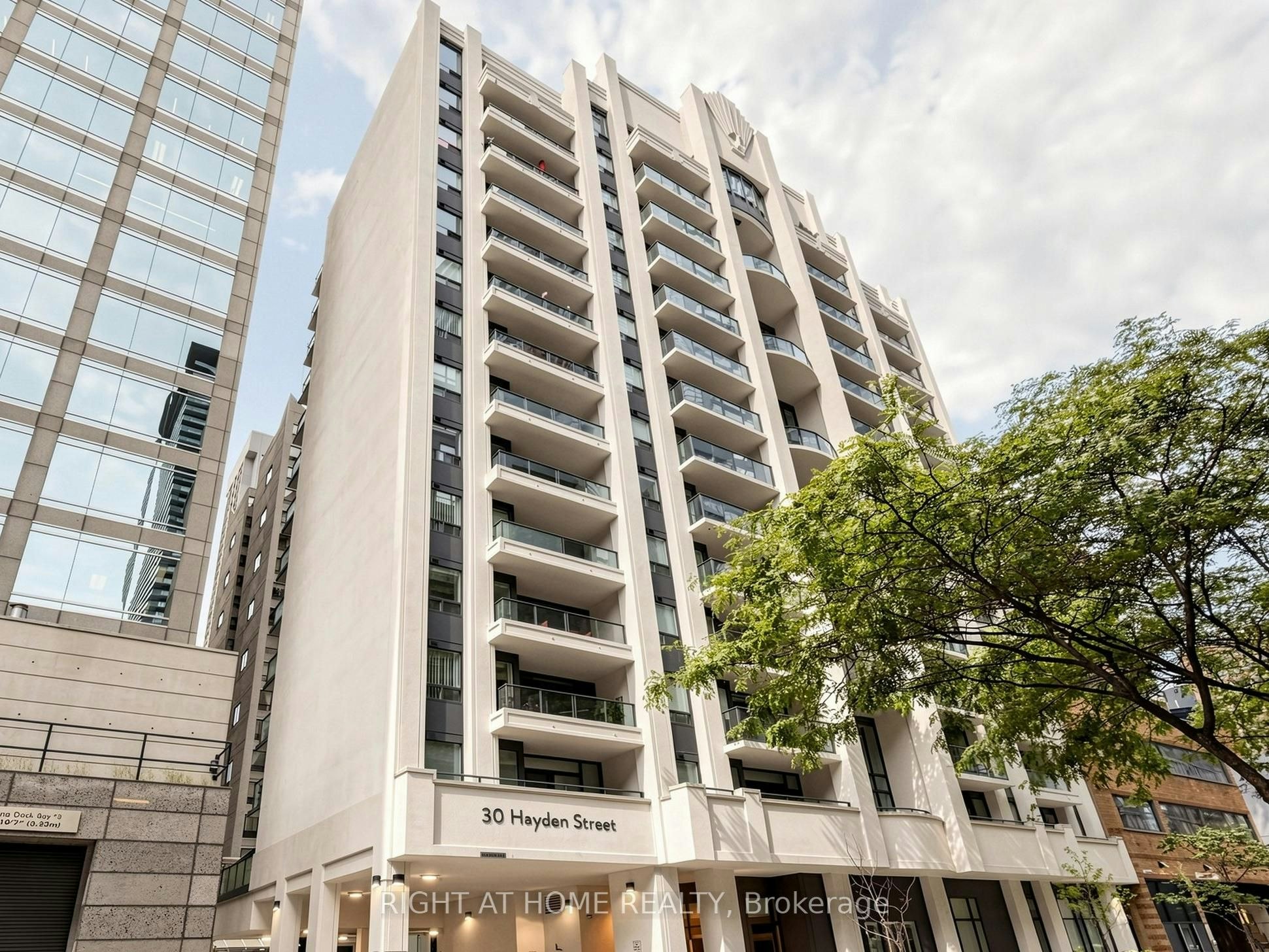 404-30 Hayden Street, Toronto, ON, M4Y 3B8