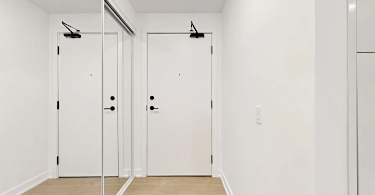 925-89 Montclair Avenue, Toronto, ON, M5P 0A9 - 22