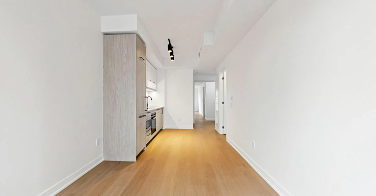 925-89 Montclair Avenue, Toronto, ON, M5P 0A9 - 9