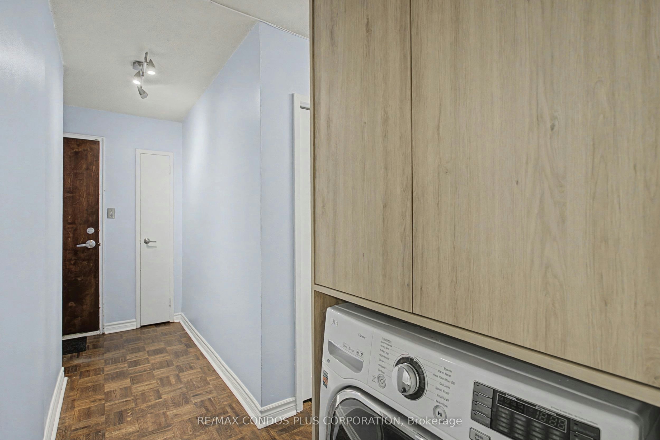 208-5949 Yonge Street, Toronto, ON, M2M 3V8 - 29
