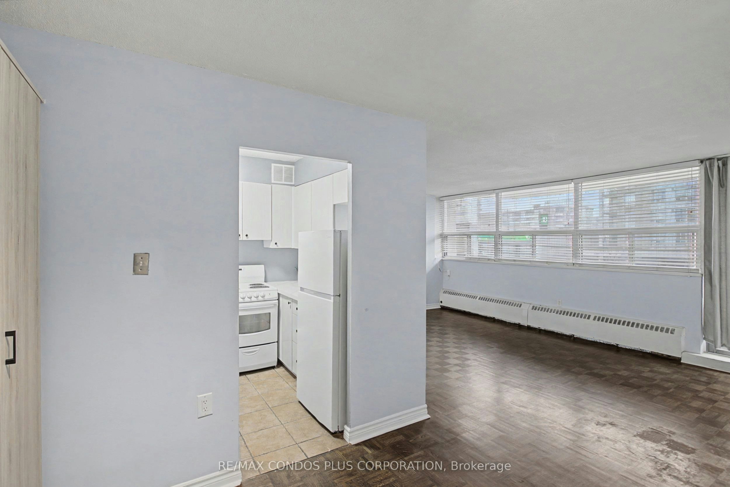 208-5949 Yonge Street, Toronto, ON, M2M 3V8 - 13