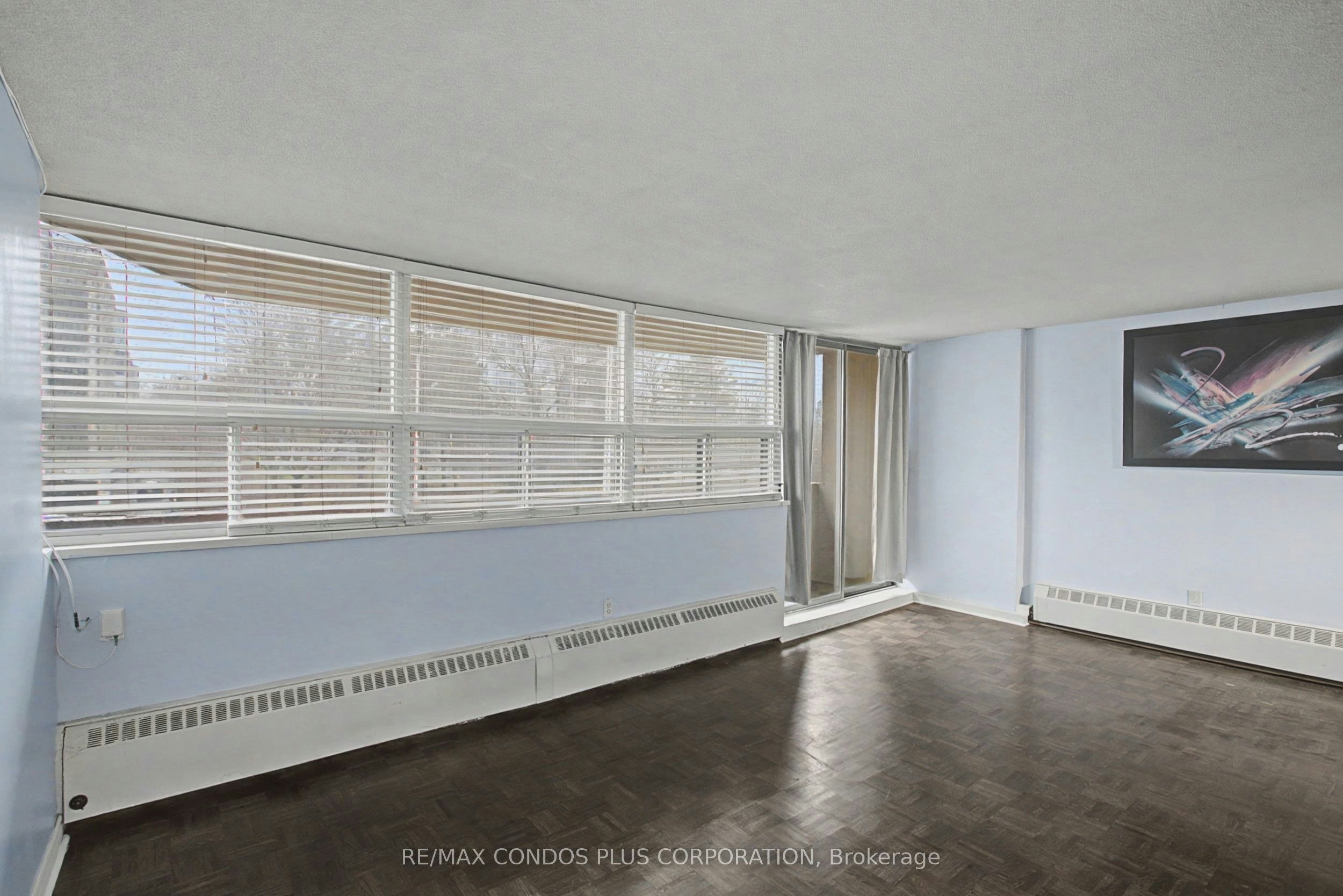 208-5949 Yonge Street, Toronto, ON, M2M 3V8 - 7
