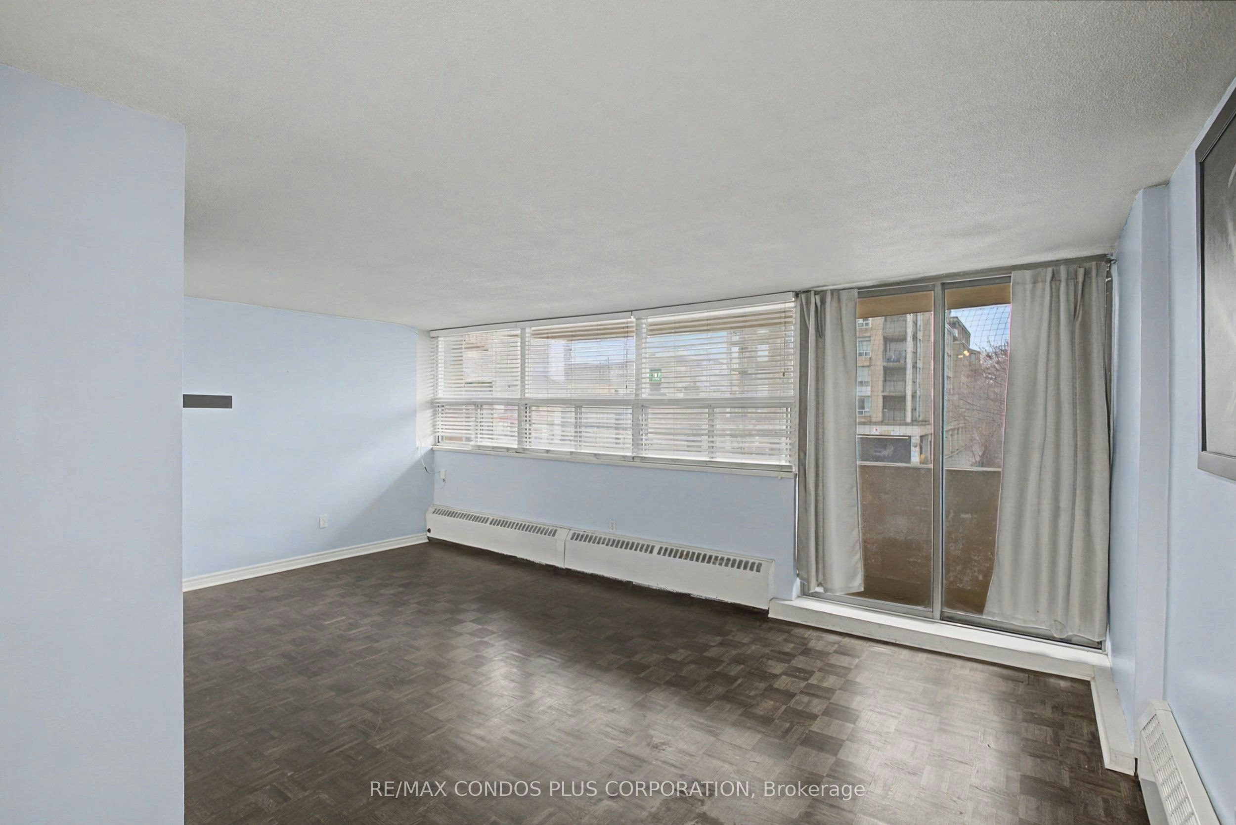 208-5949 Yonge Street, Toronto, ON, M2M 3V8 - 8