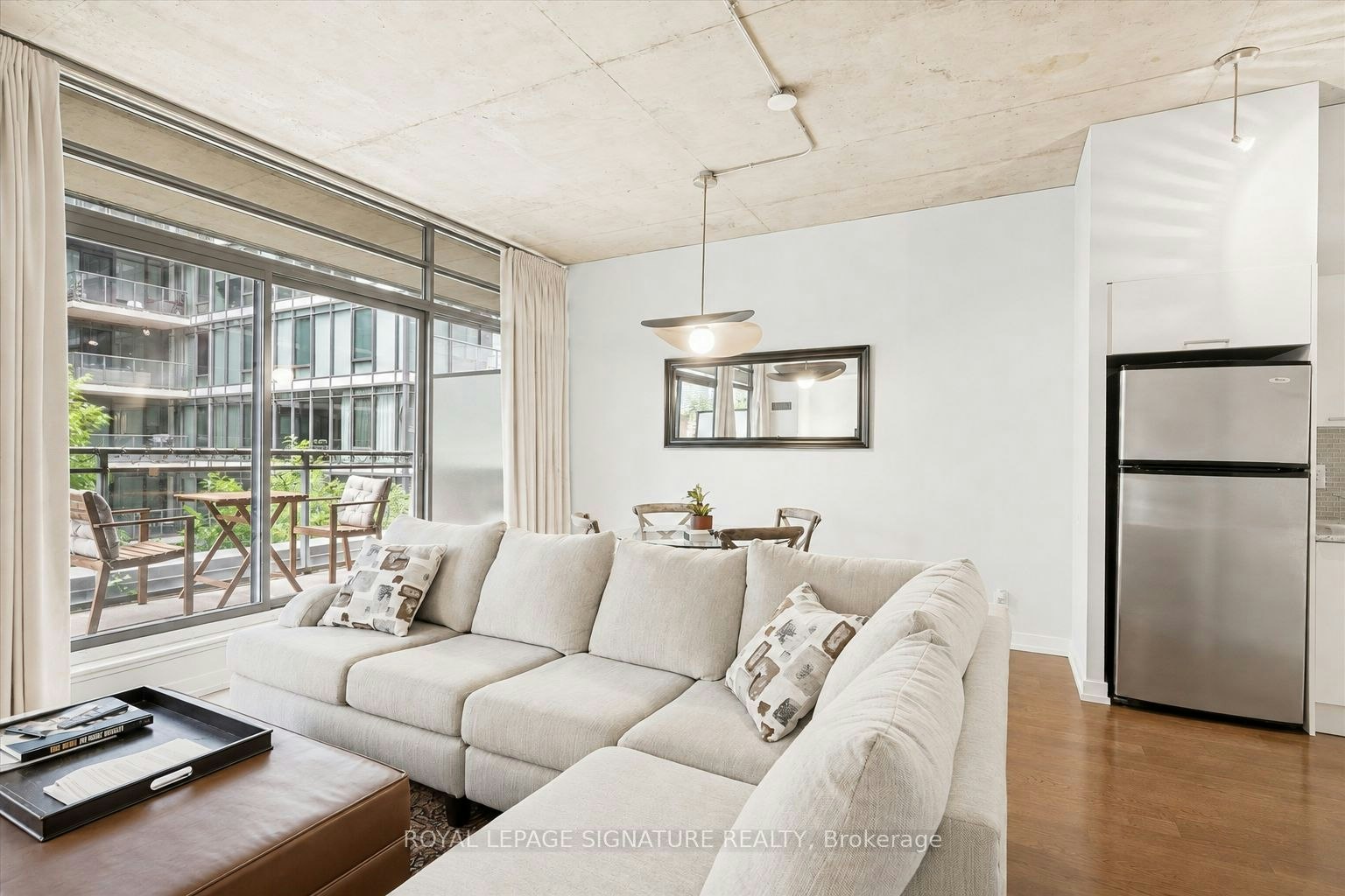 307-10 Morrison Street, Toronto, ON, M5V 2T8 - 9