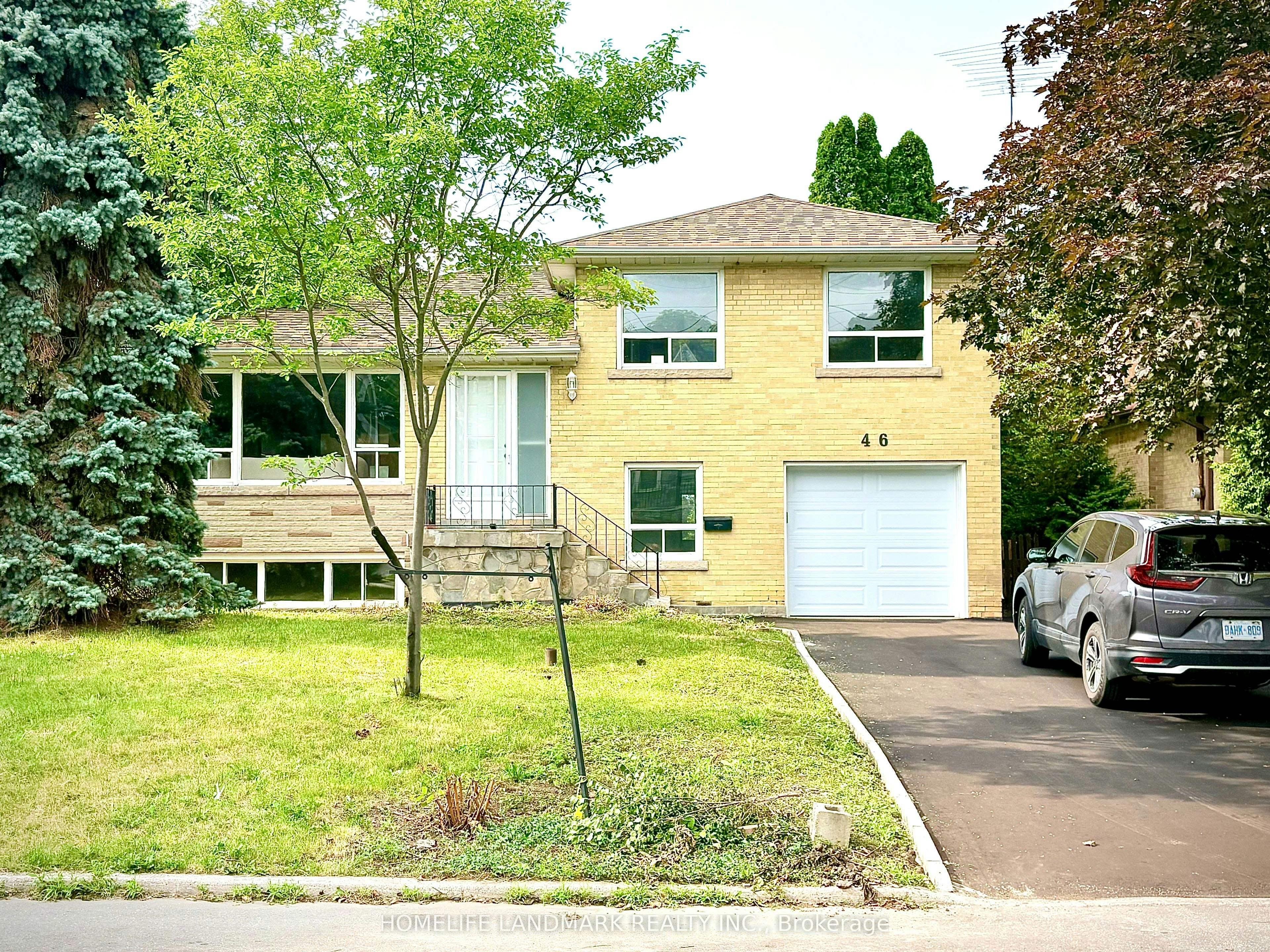 46 Bowerbank Drive, Toronto, ON, M2M 1Z8