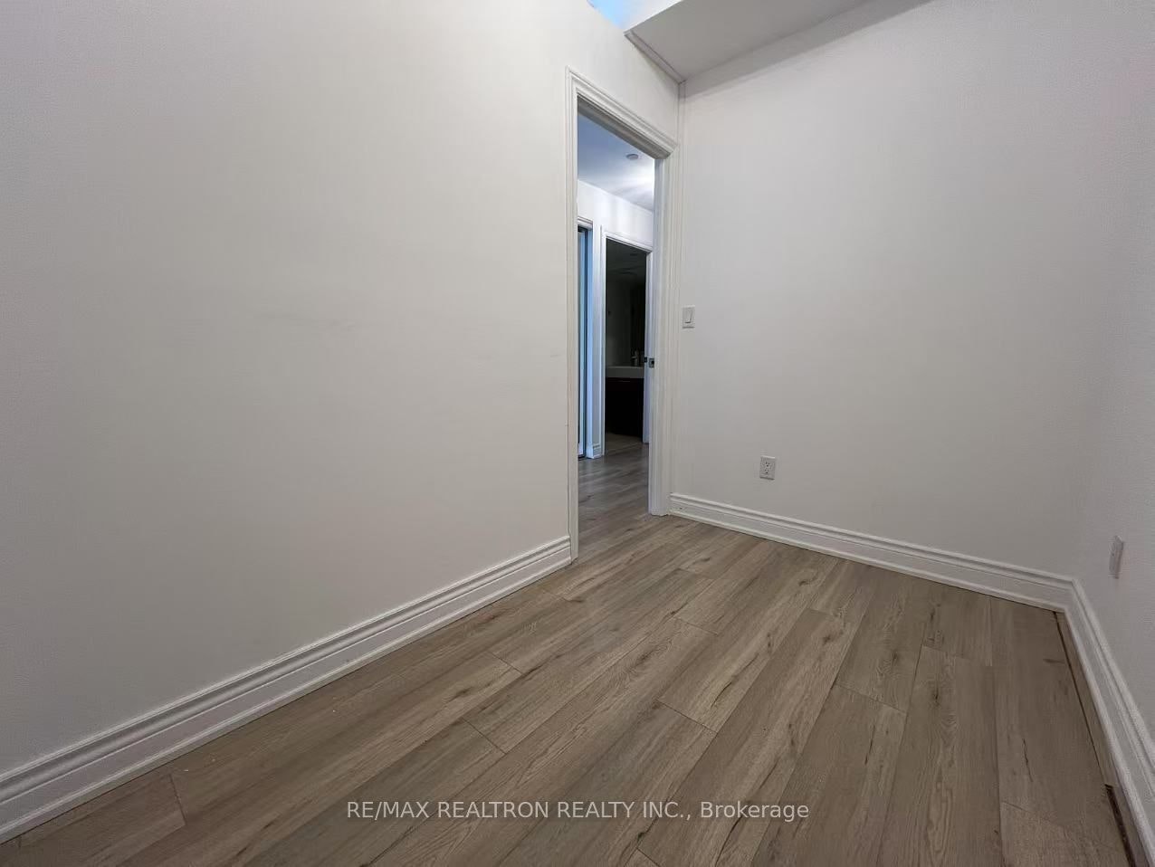 4103-386 Yonge Street, Toronto, ON, M5G 2J9 - 8