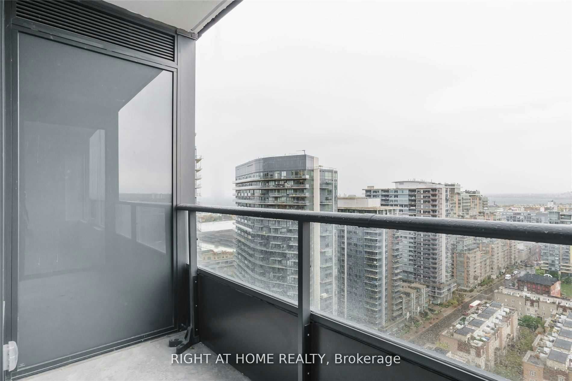 2616-19 Western Battery Road, Toronto, ON, M6K 0E3 - 12